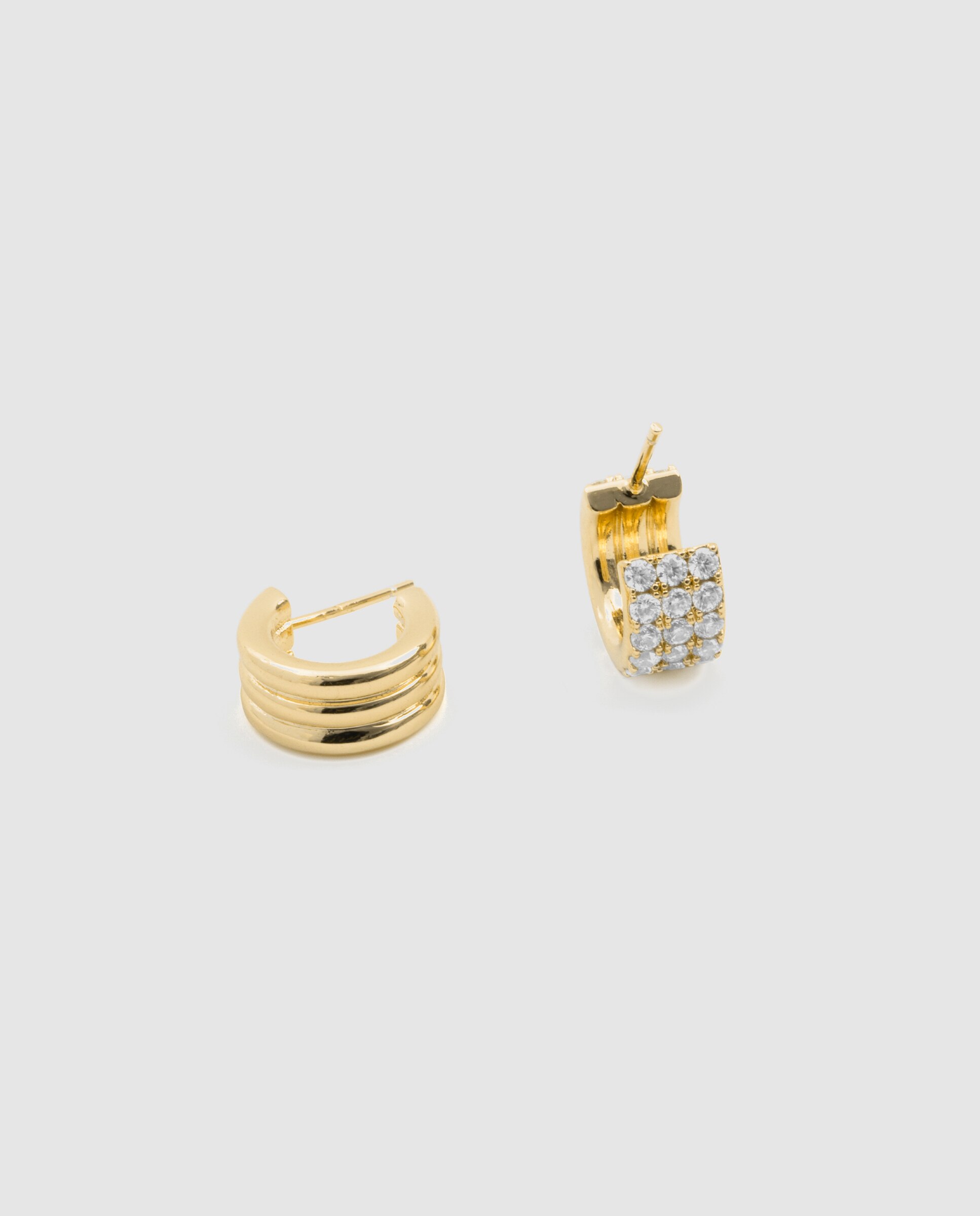 Brincos de Argola Basic com Zirconita Brilhante Acabados em Ouro Amarelo de 18k Dourado-3
