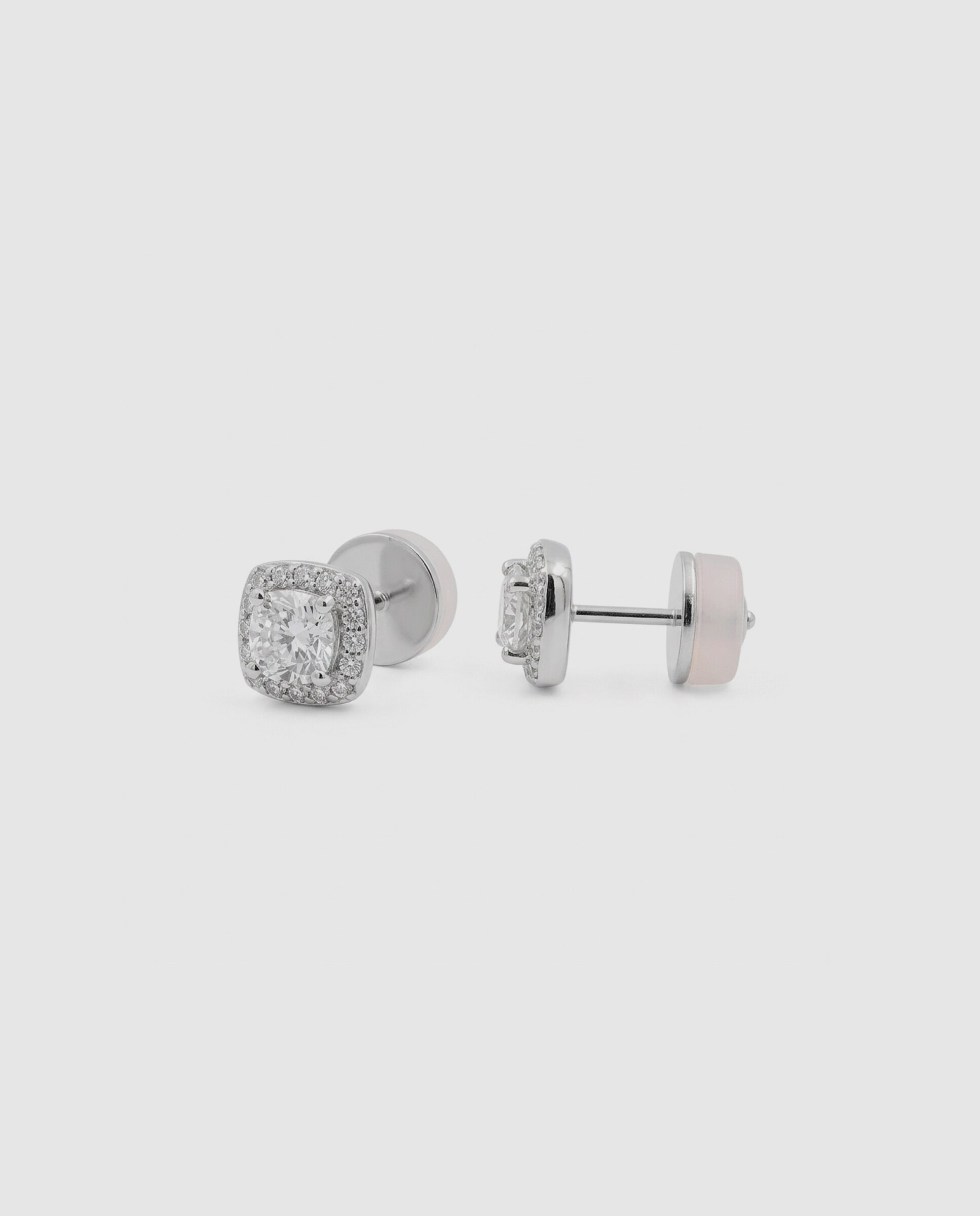 Brincos África Acabados em Prata com Zirconita Brilhante Prateado-6