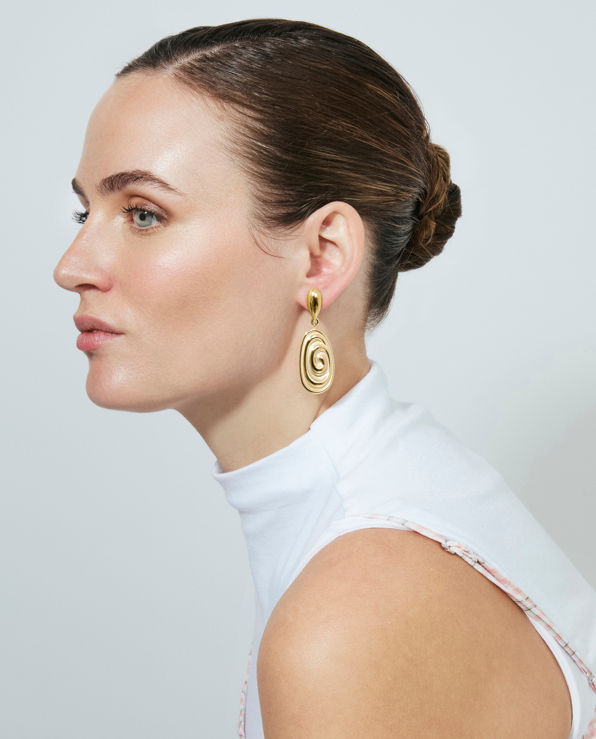 Brincos Boho de Aço com Acabamentos em Ouro Amarelo 18 Quilates Dourado-5