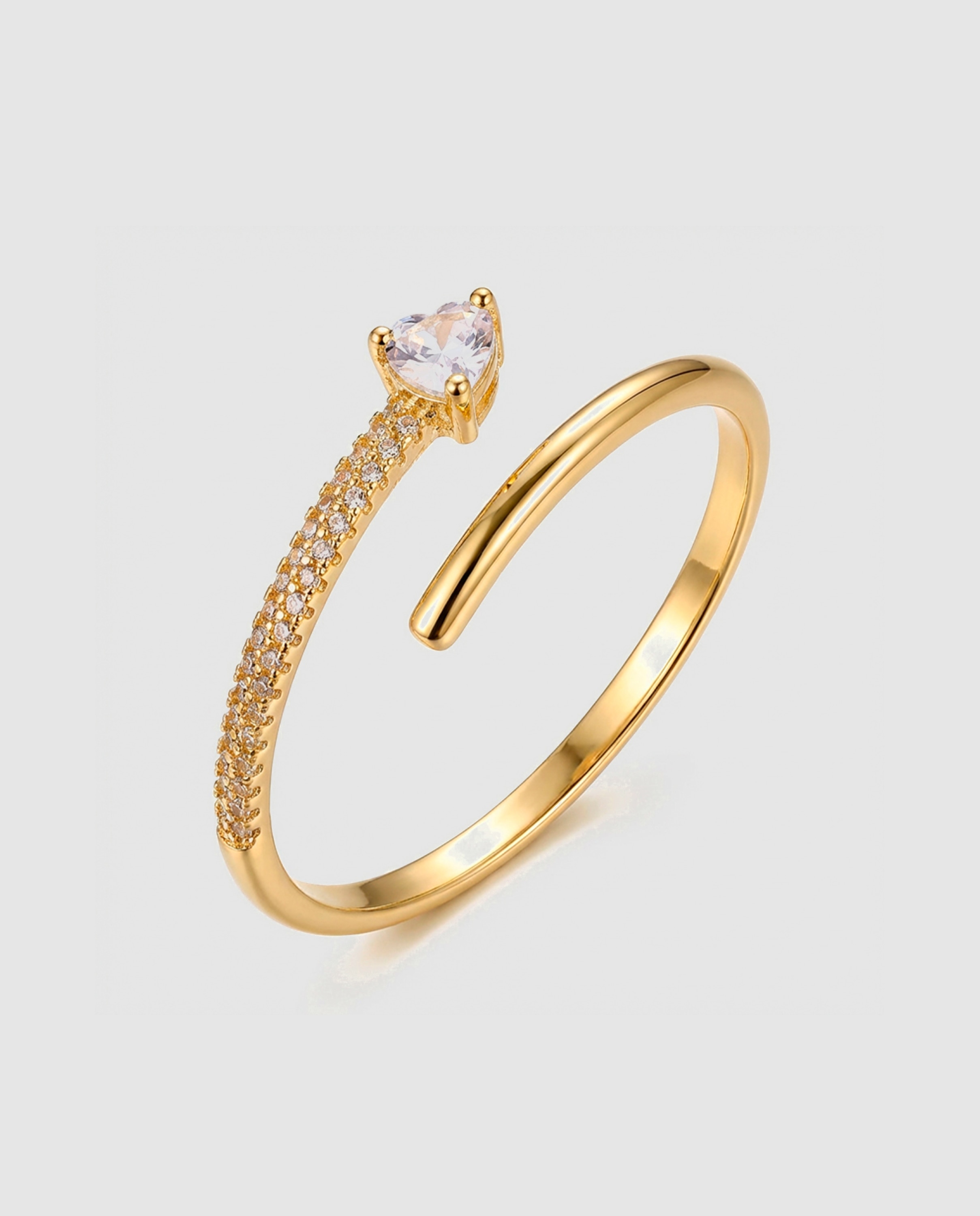 Imagem 0 de Anel Africa com Zirconita Brilhante Acabado em Ouro Amarelo de 18k