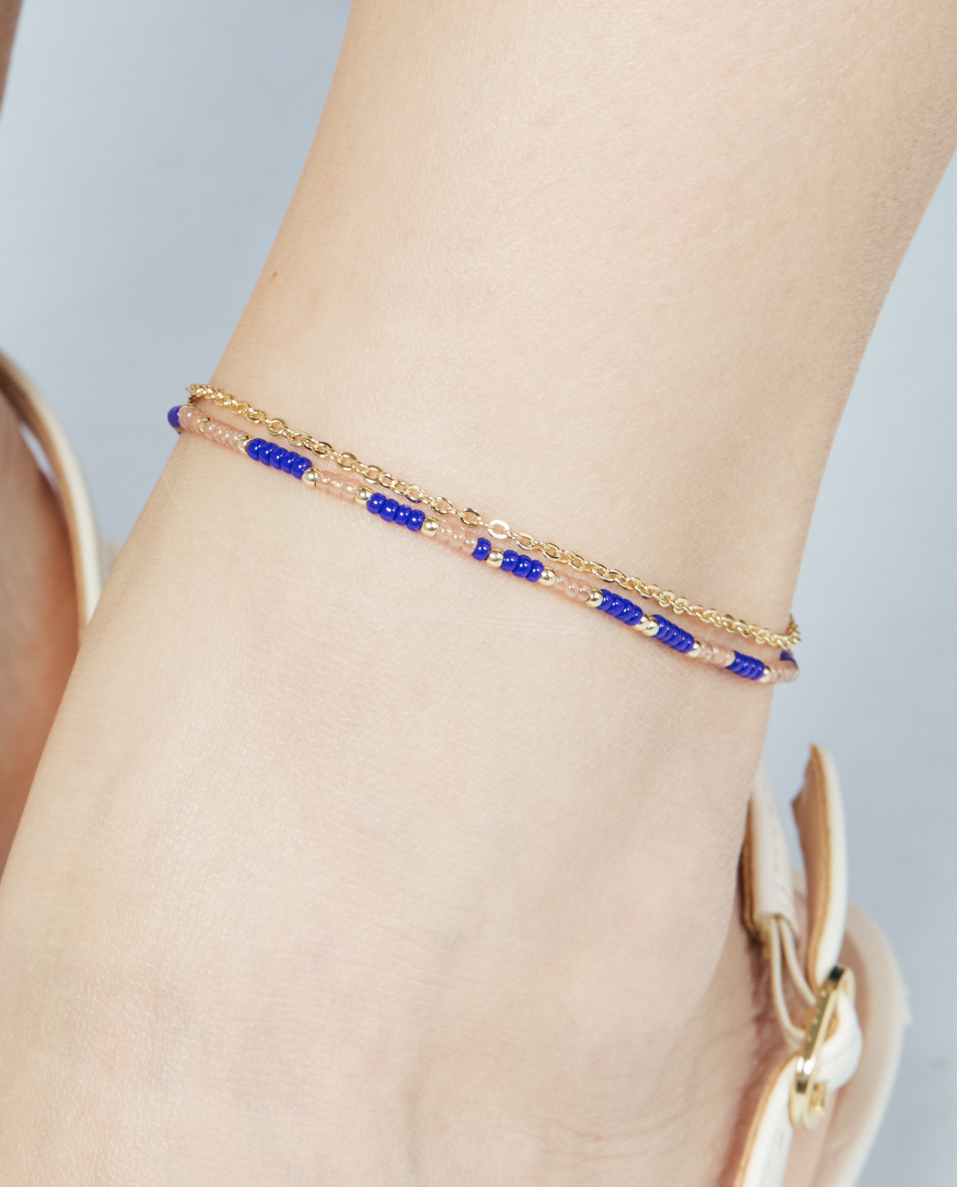 Pulseira de Corrente Africa Acabada em Ouro Amarelo 18k com Cristal Azul-4