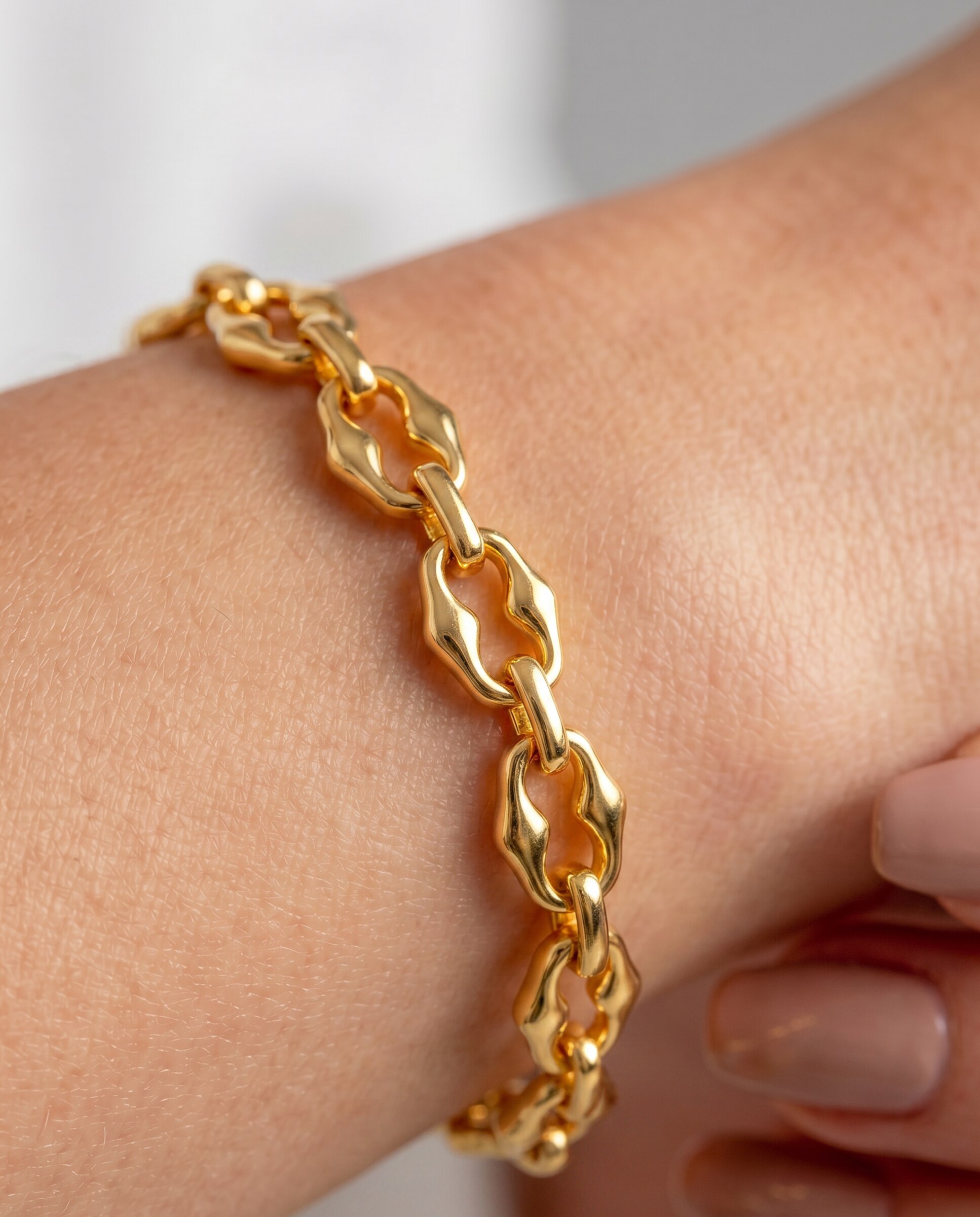 Pulseira de Corrente Special Edition Acabada em Ouro Amarelo de 18k Dourado-4