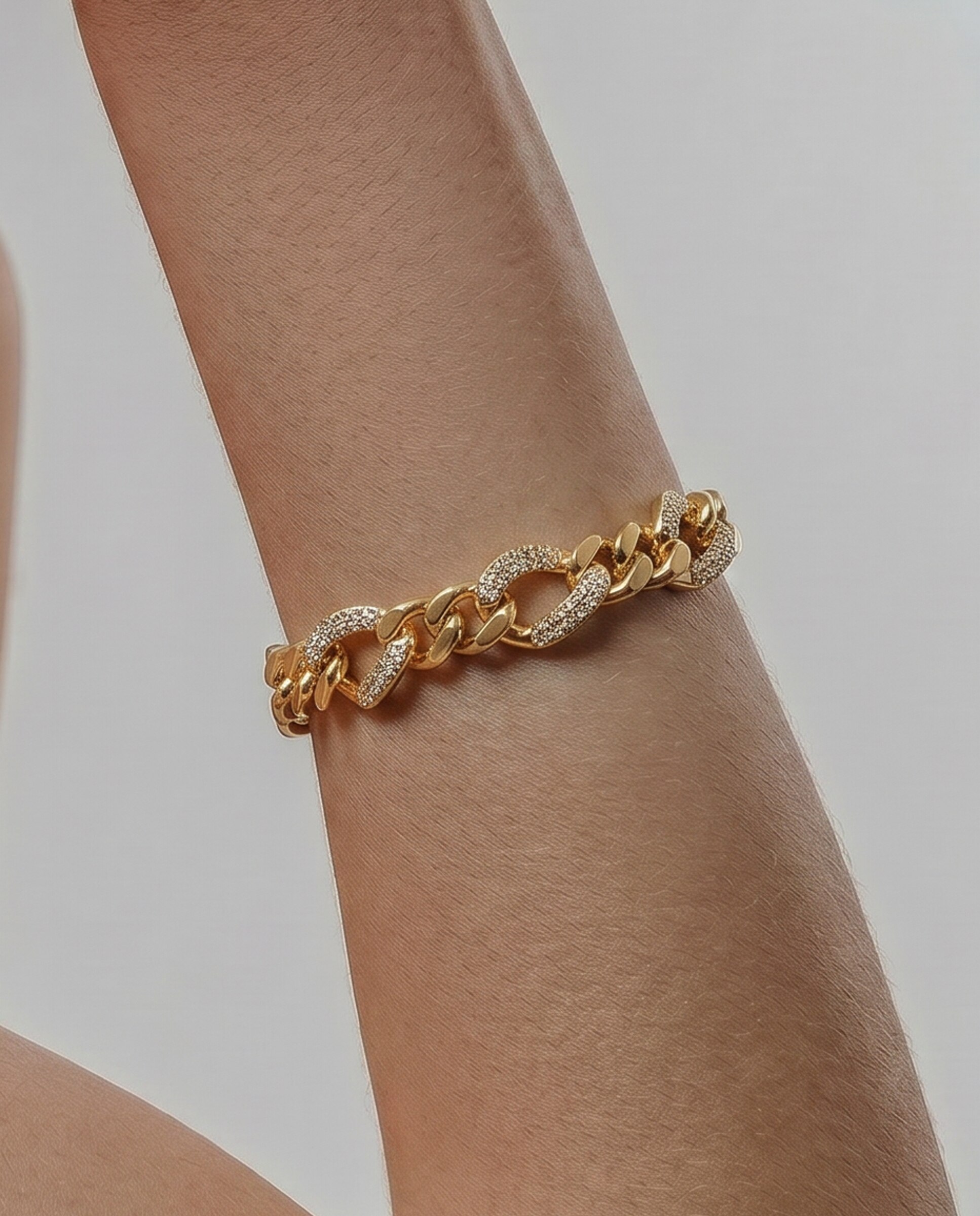 Pulseira de Corrente Special Edition Acabada em Ouro Amarelo de 18k com Zirconita Brilhante Dourado-4