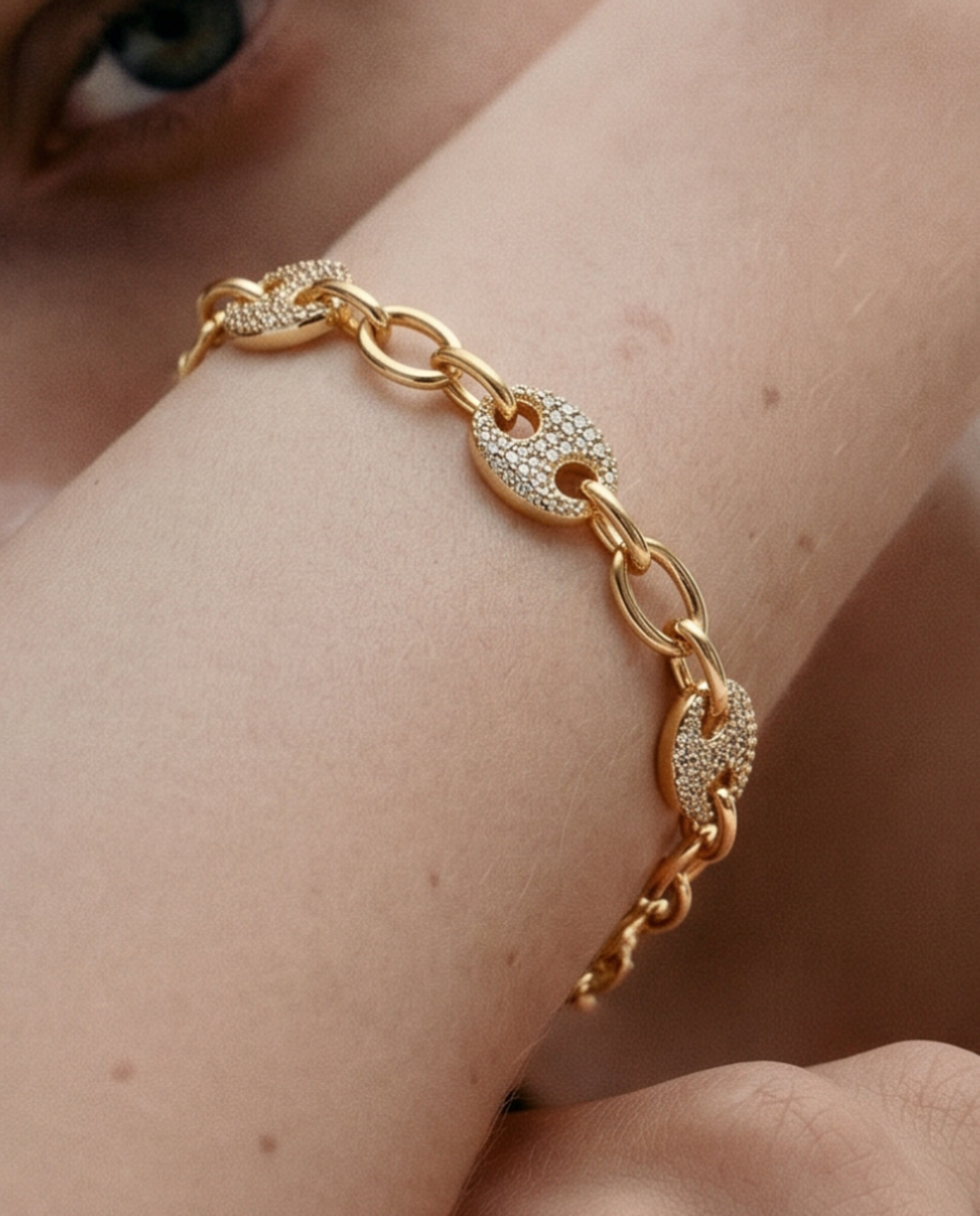 Pulseira de Corrente Special Edition Acabada em Ouro Amarelo de 18k com Zirconita Brilhante Dourado-4