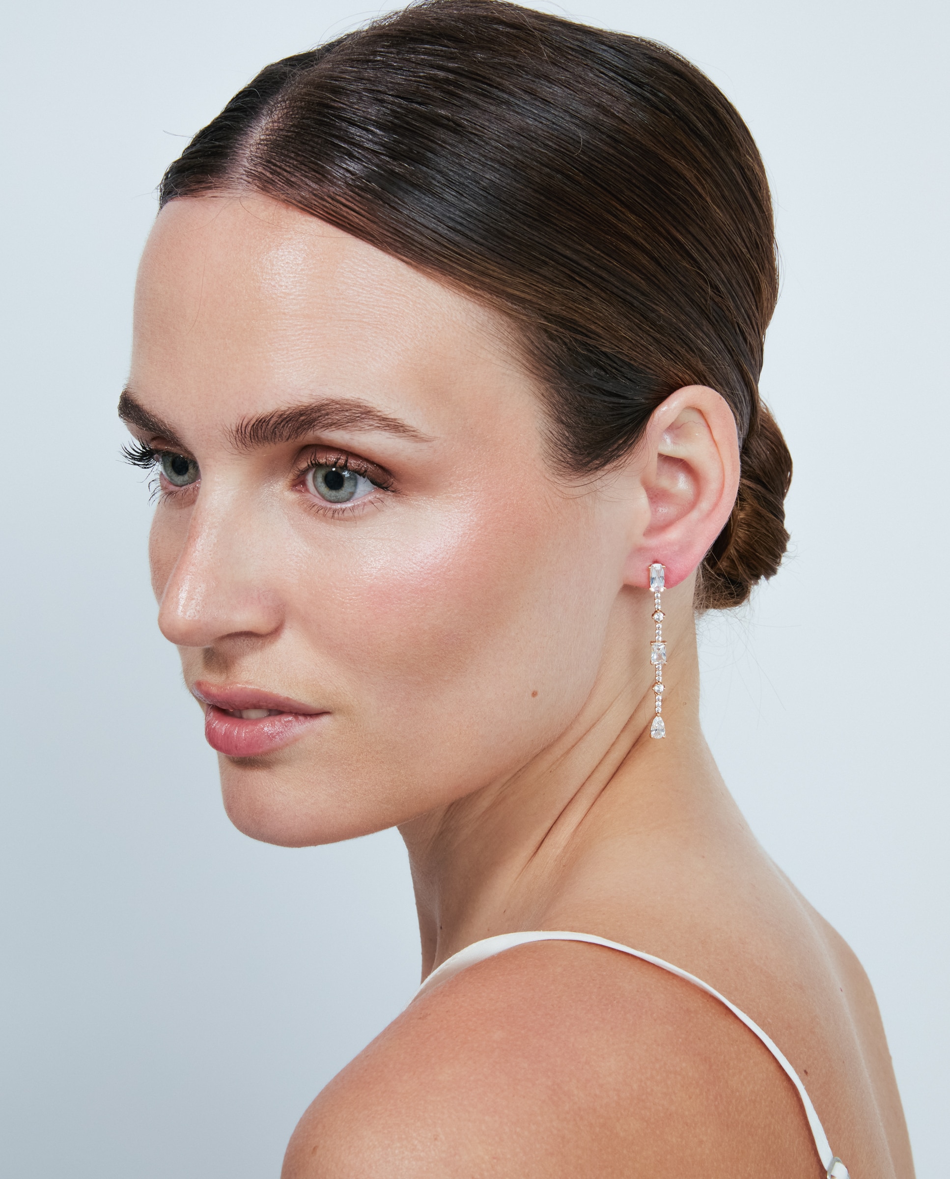 Brincos Special Edition com Acabamentos em Ouro Rosa 18k e Zirconita Brilhante Branco-2