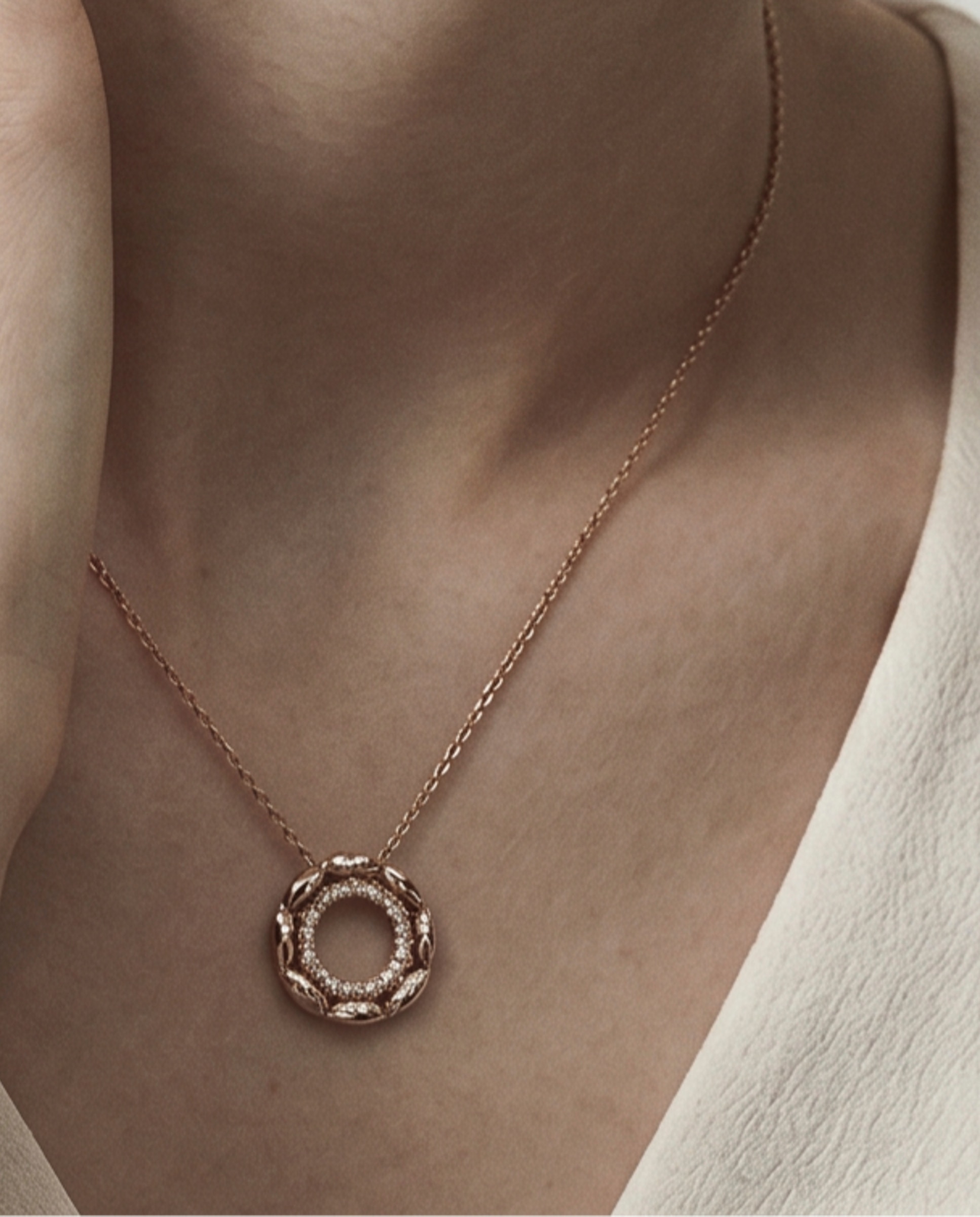 Colar Special Edition Acabado em Ouro Rosa de 18k com Zirconita Brilhante Rosa-4