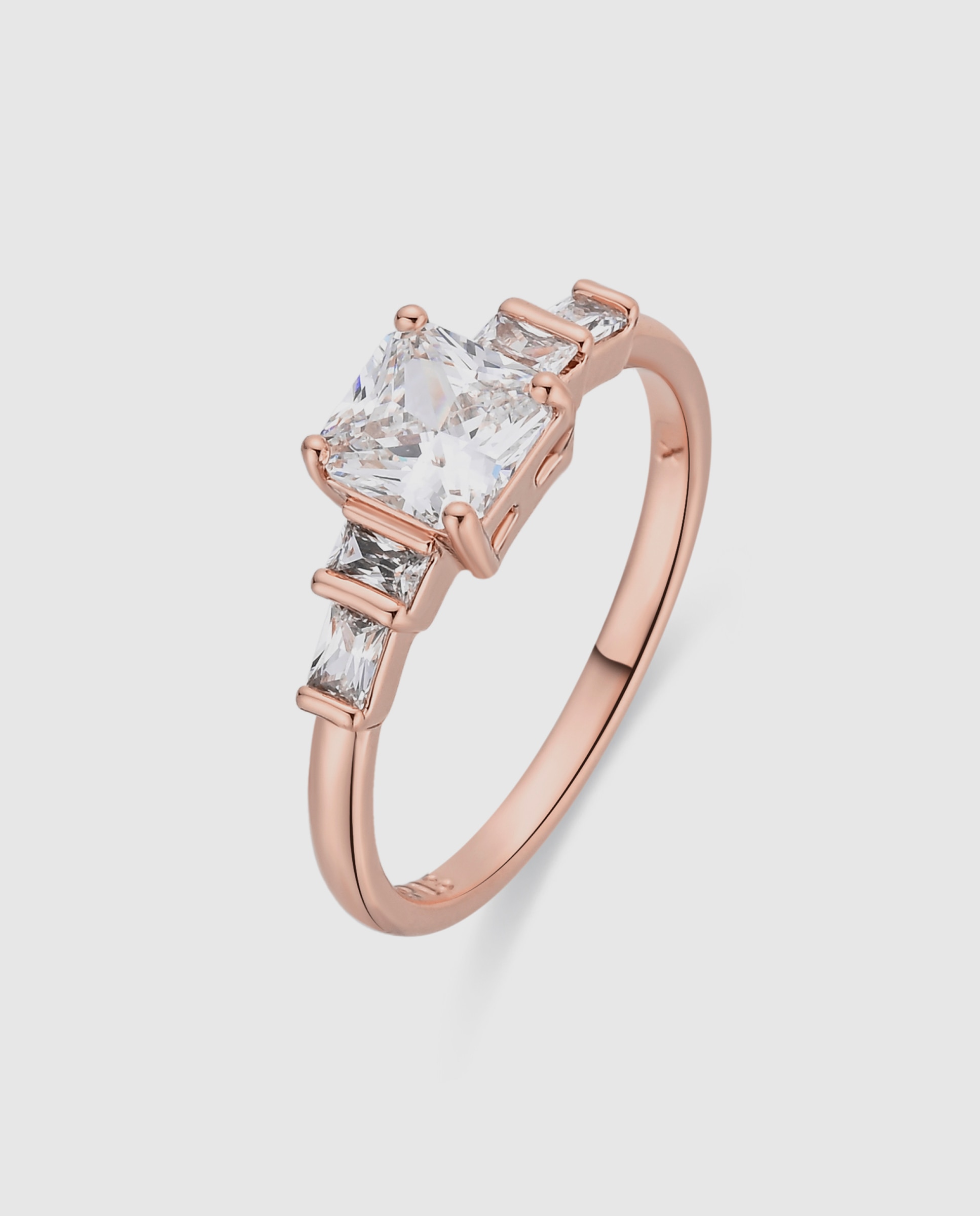 Anel Special Edition Acabado em Ouro Rosa de 18k com Zirconita Brilhante Rosa-1