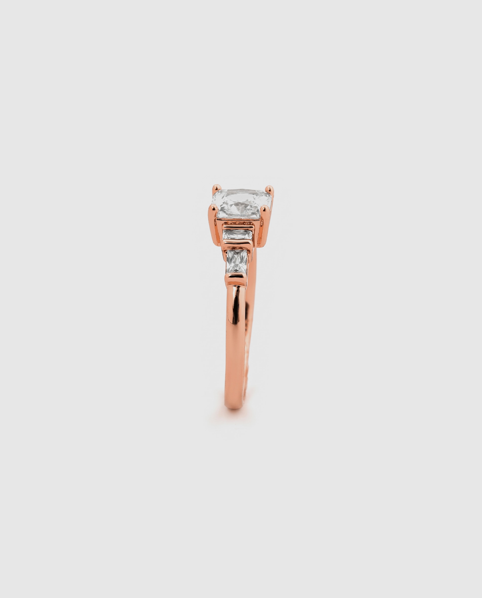 Anel Special Edition Acabado em Ouro Rosa de 18k com Zirconita Brilhante Rosa-3