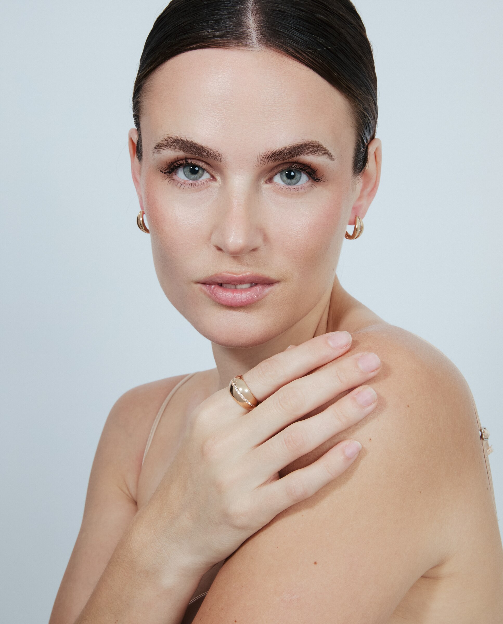 Anel Special Edition Acabado em Ouro Rosa 18k com Zirconita Brilhante Rosa-2