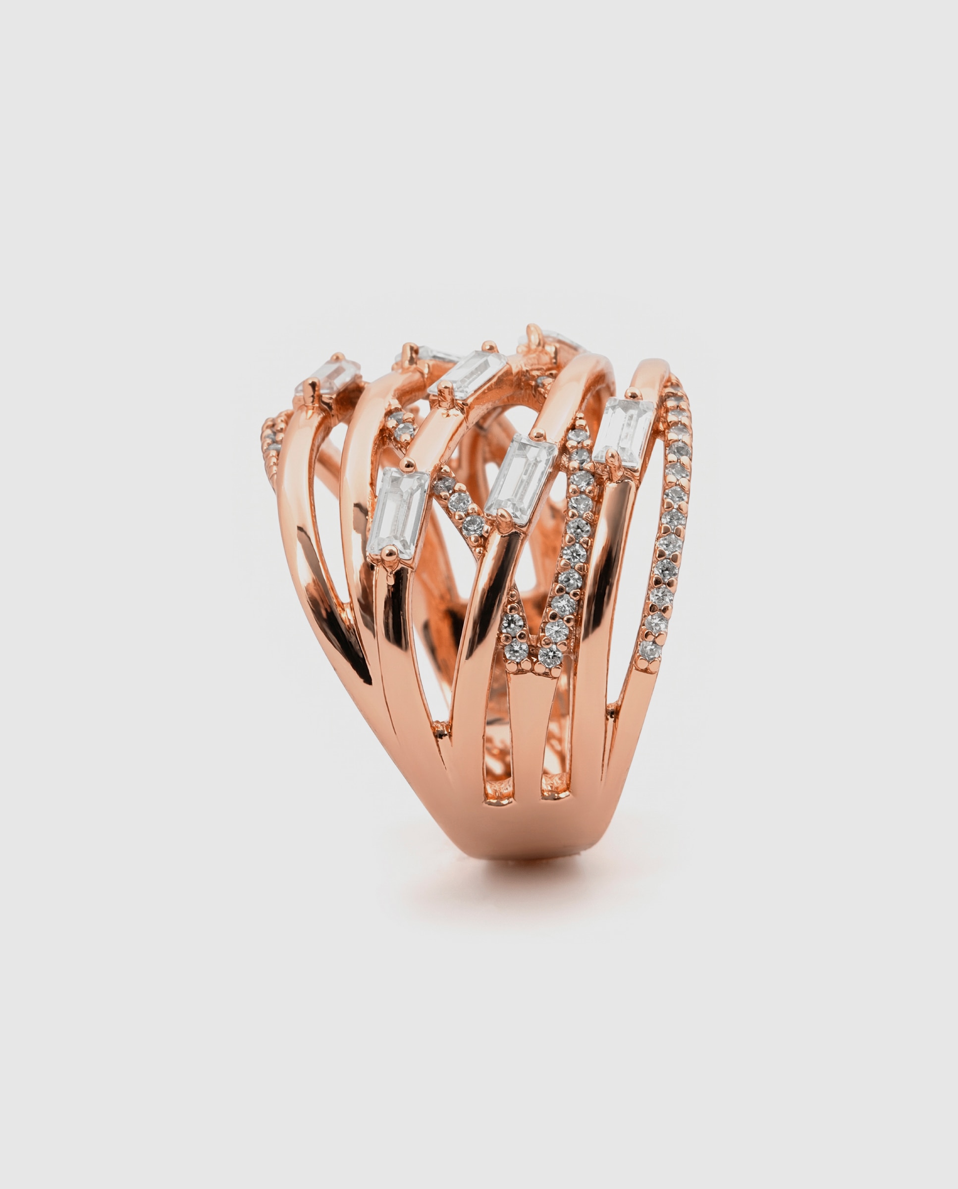 Anel Special Edition Acabado em Ouro Rosa de 18k com Zirconita Brilhante Rosa-3