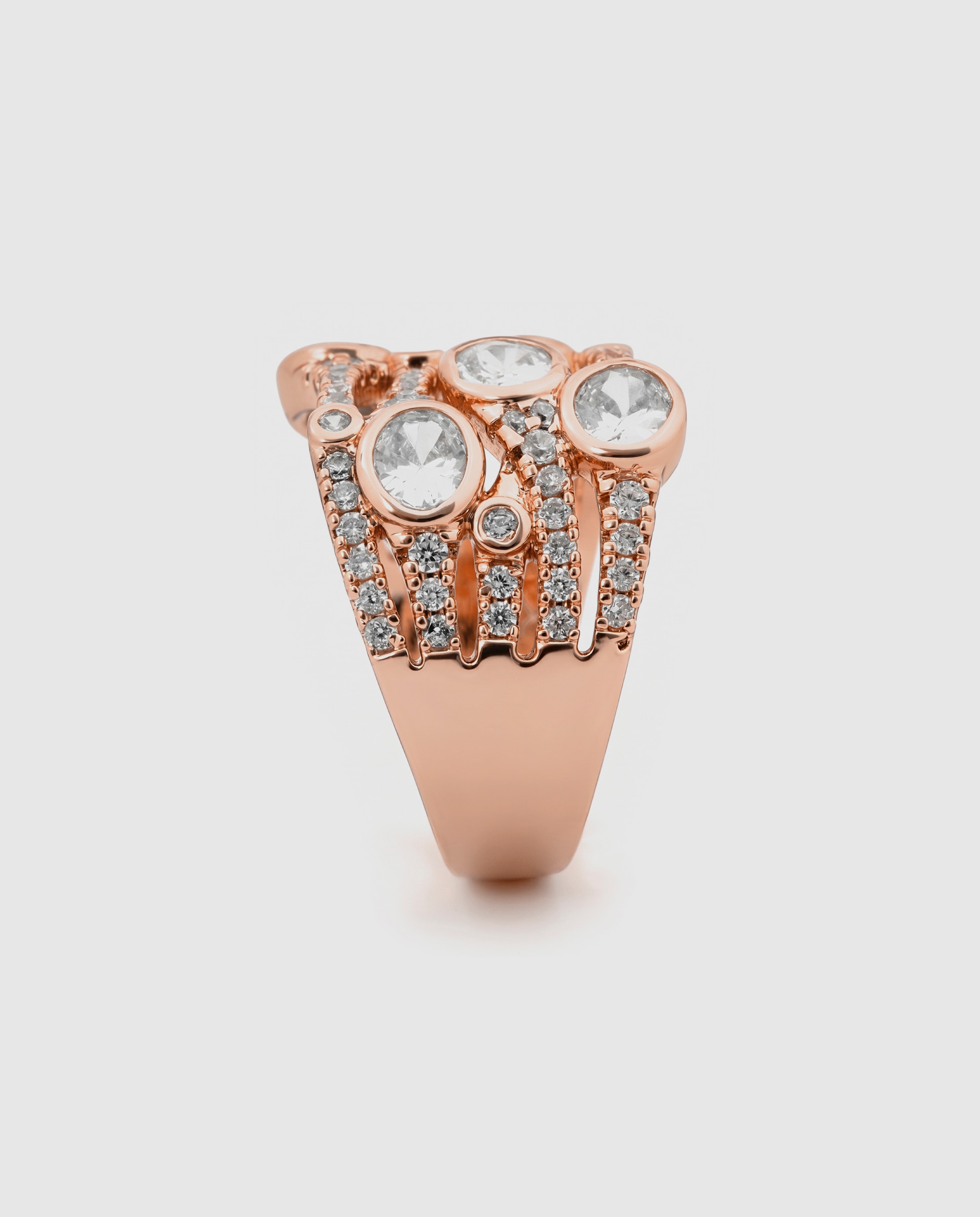 Anel Special Edition Acabado em Ouro Rosa de 18k com Zirconita Brilhante Rosa-3