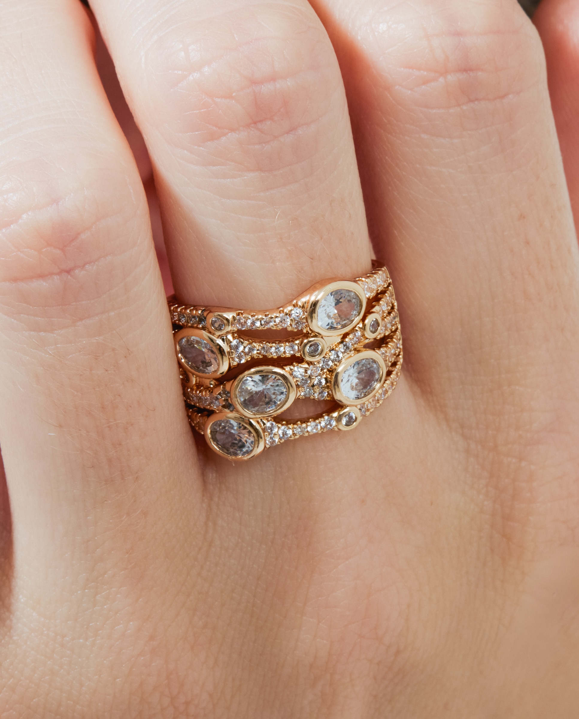 Anel Special Edition Acabado em Ouro Rosa de 18k com Zirconita Brilhante Rosa-4
