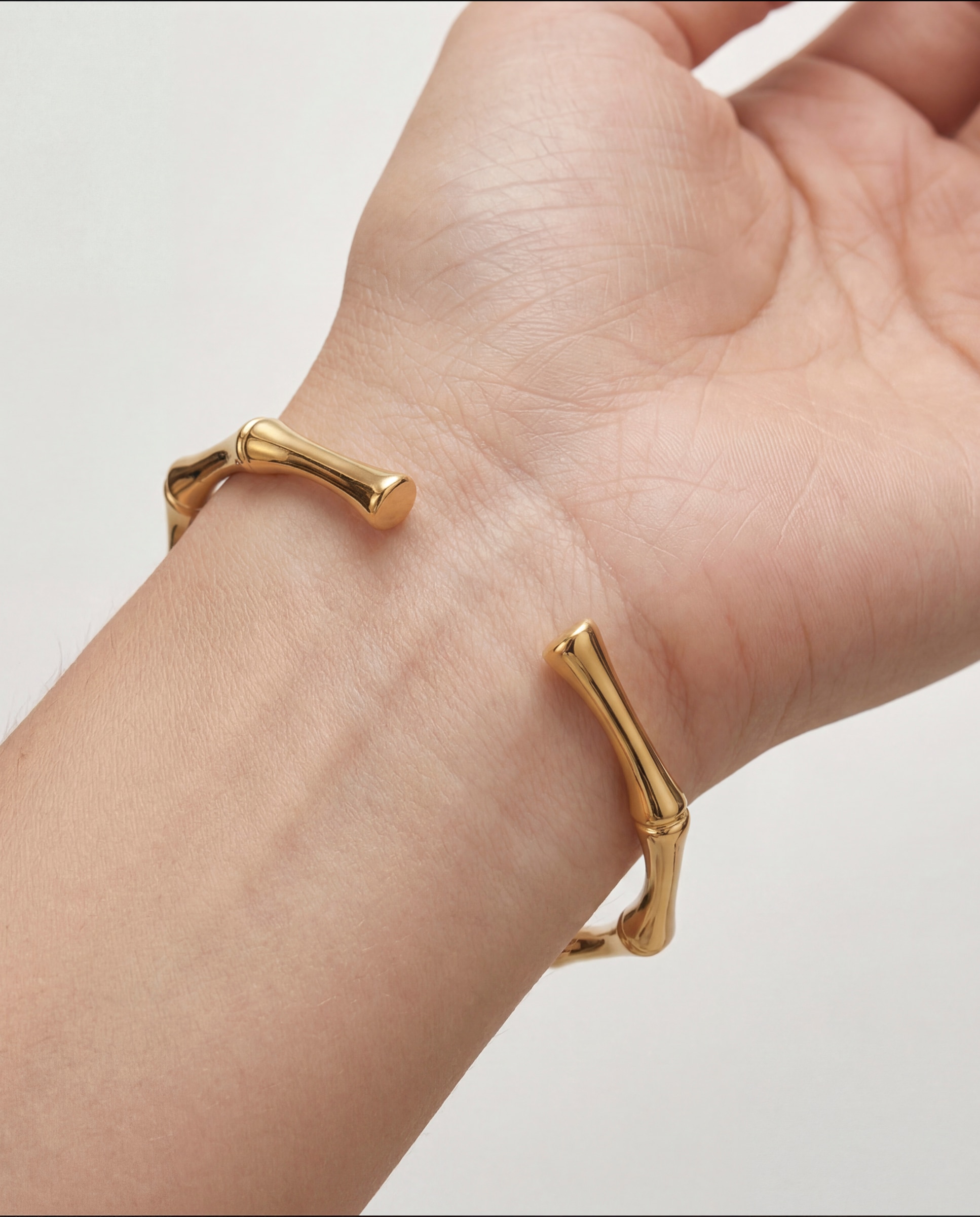 Pulseira Africa Acabada em Ouro Amarelo de 18k Dourado-4