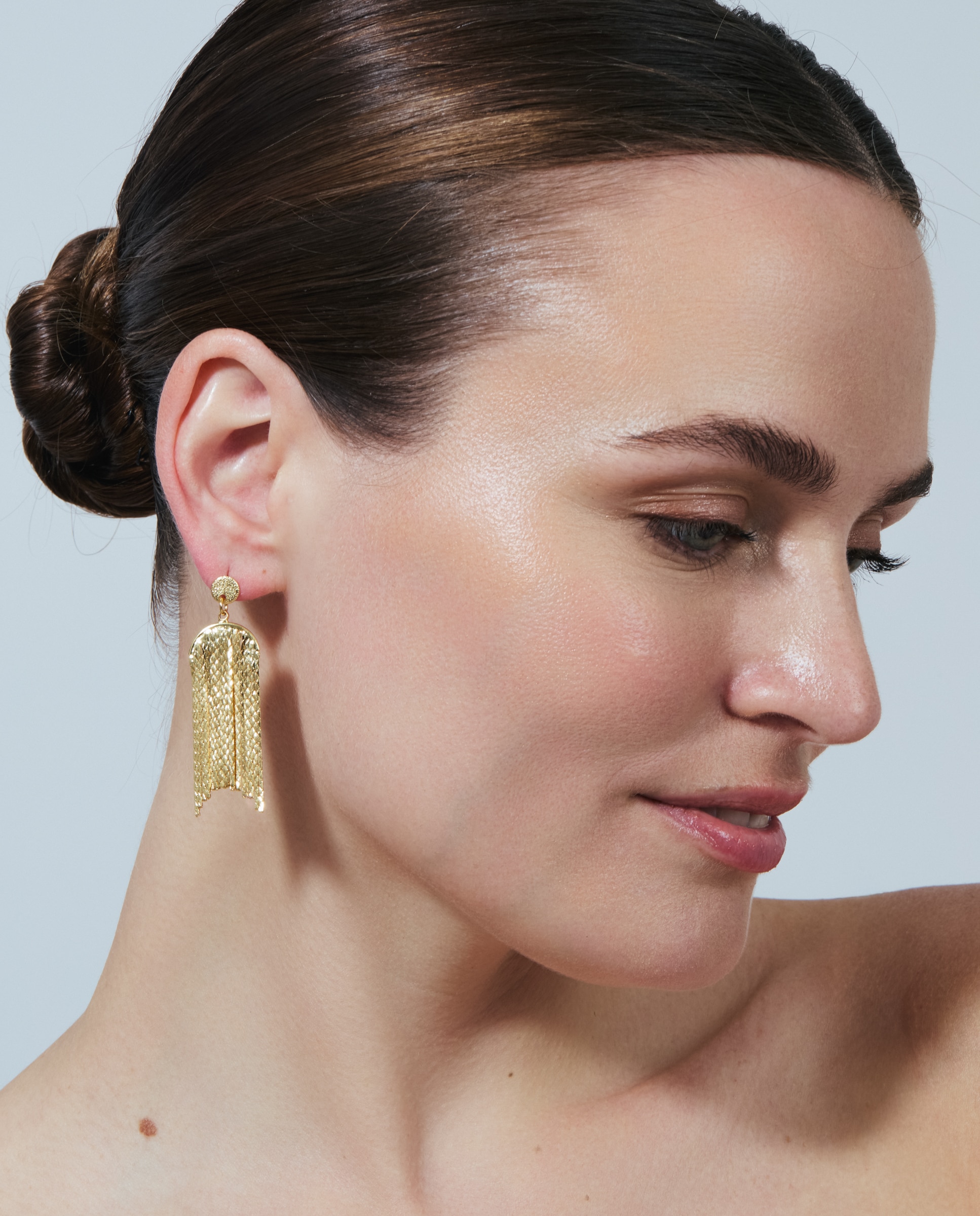 Brincos Africa Acabados em Ouro Amarelo de 18k Dourado-2