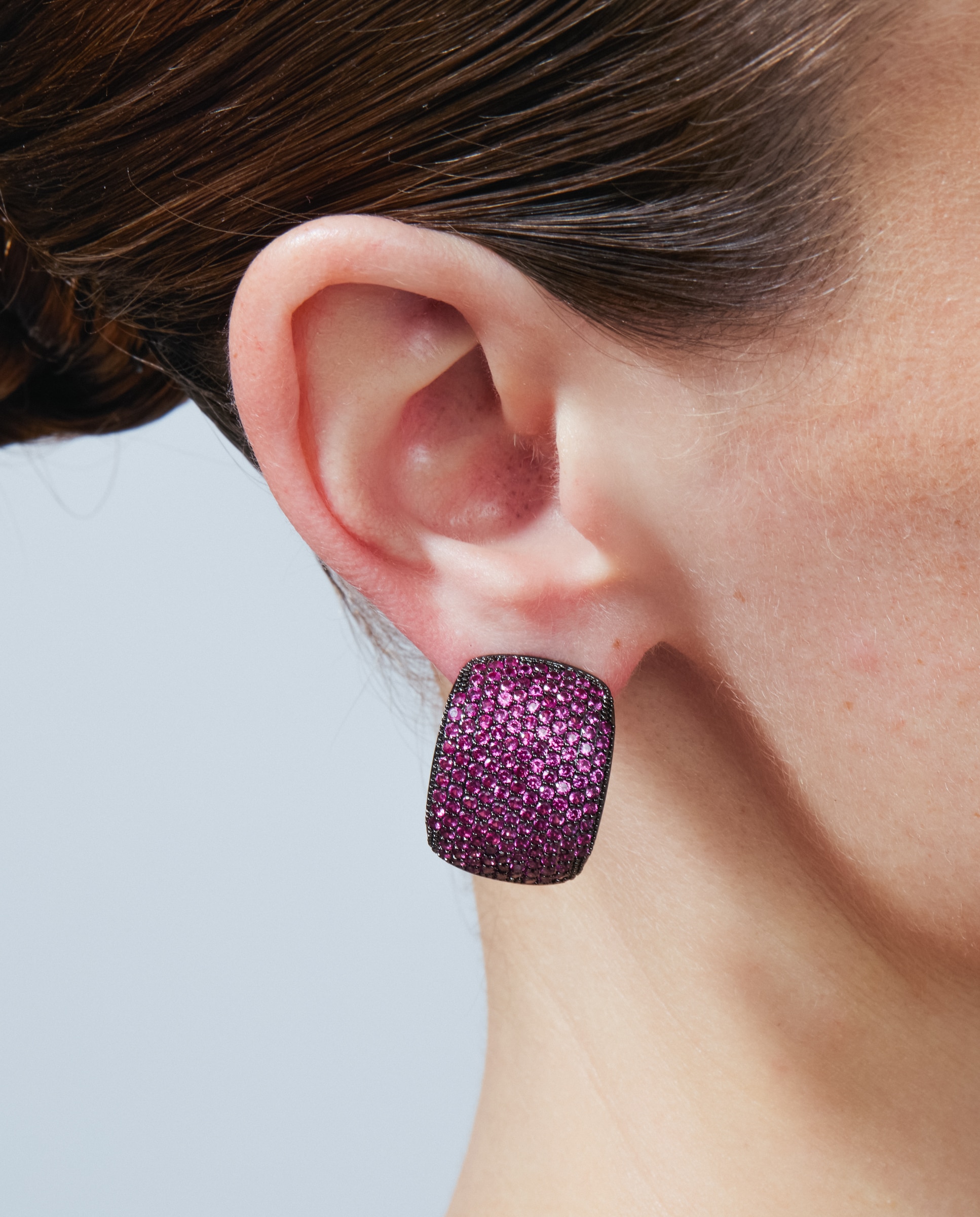 Brincos Deluxe Acabados em Prata com Zirconita Rubi Roxo-4