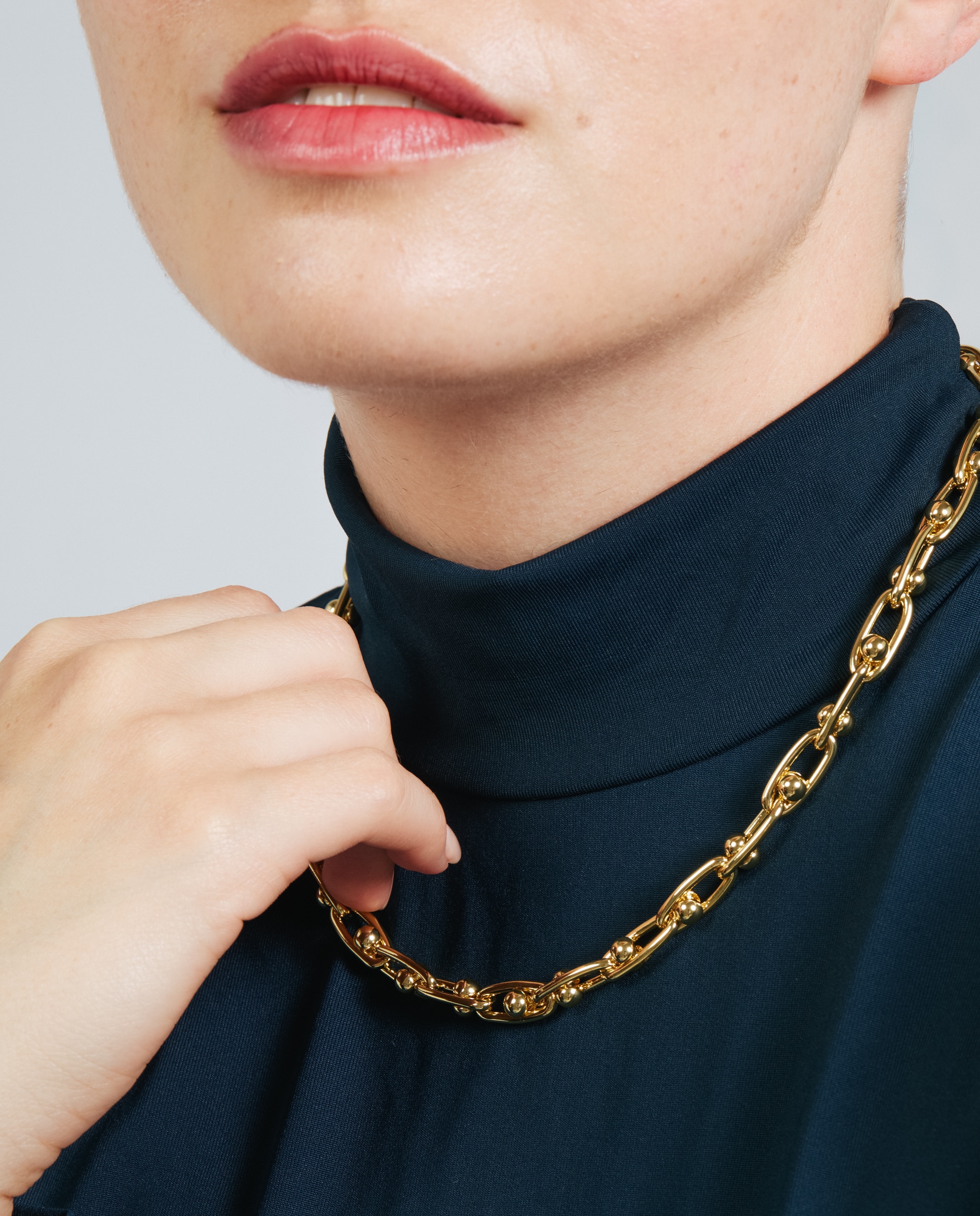 Colar Africa com Acabamento em Ouro Amarelo de 18k Dourado-4