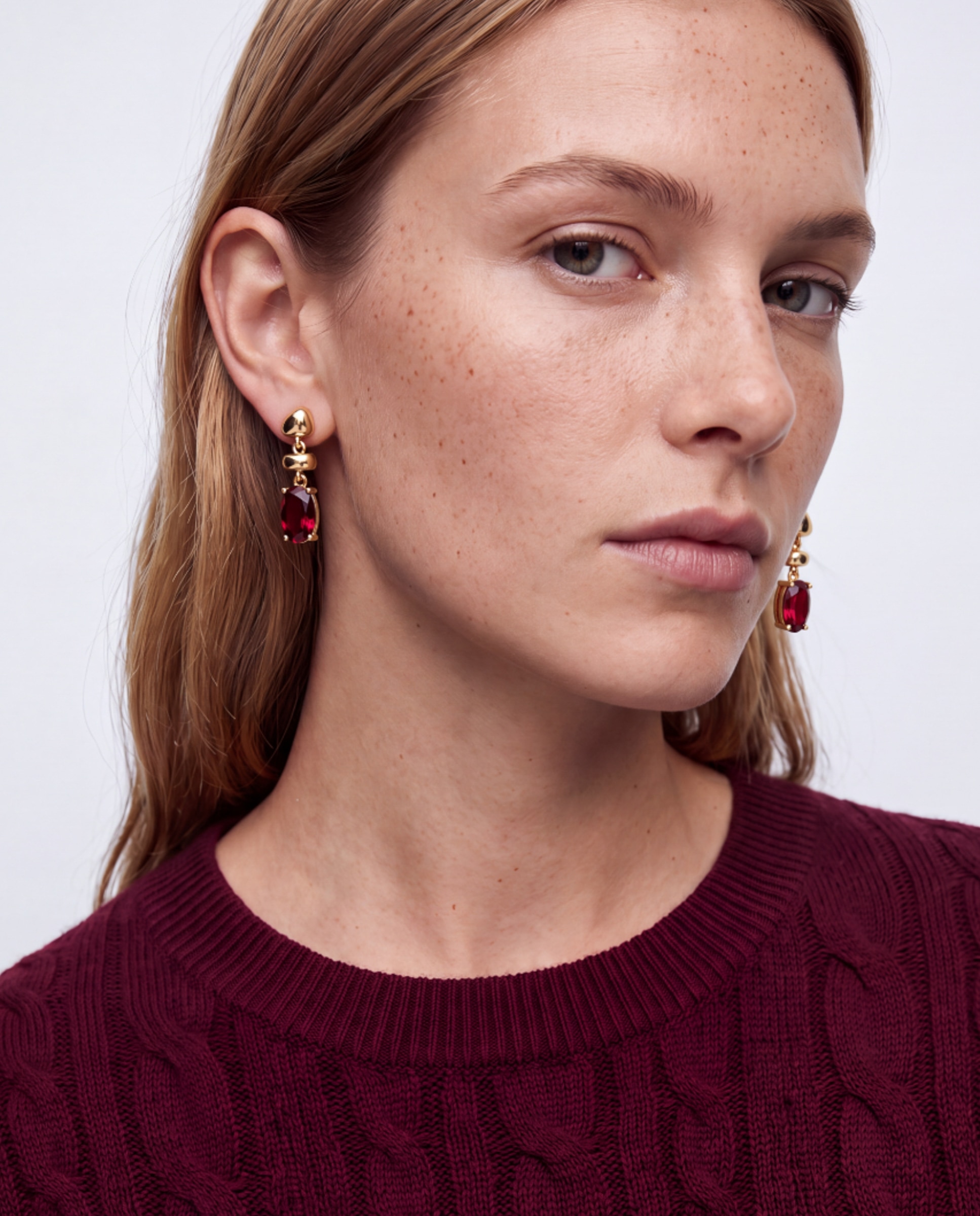 Brincos Africa com Cristal Acabados em Ouro Amarelo de 18k Vermelho-2