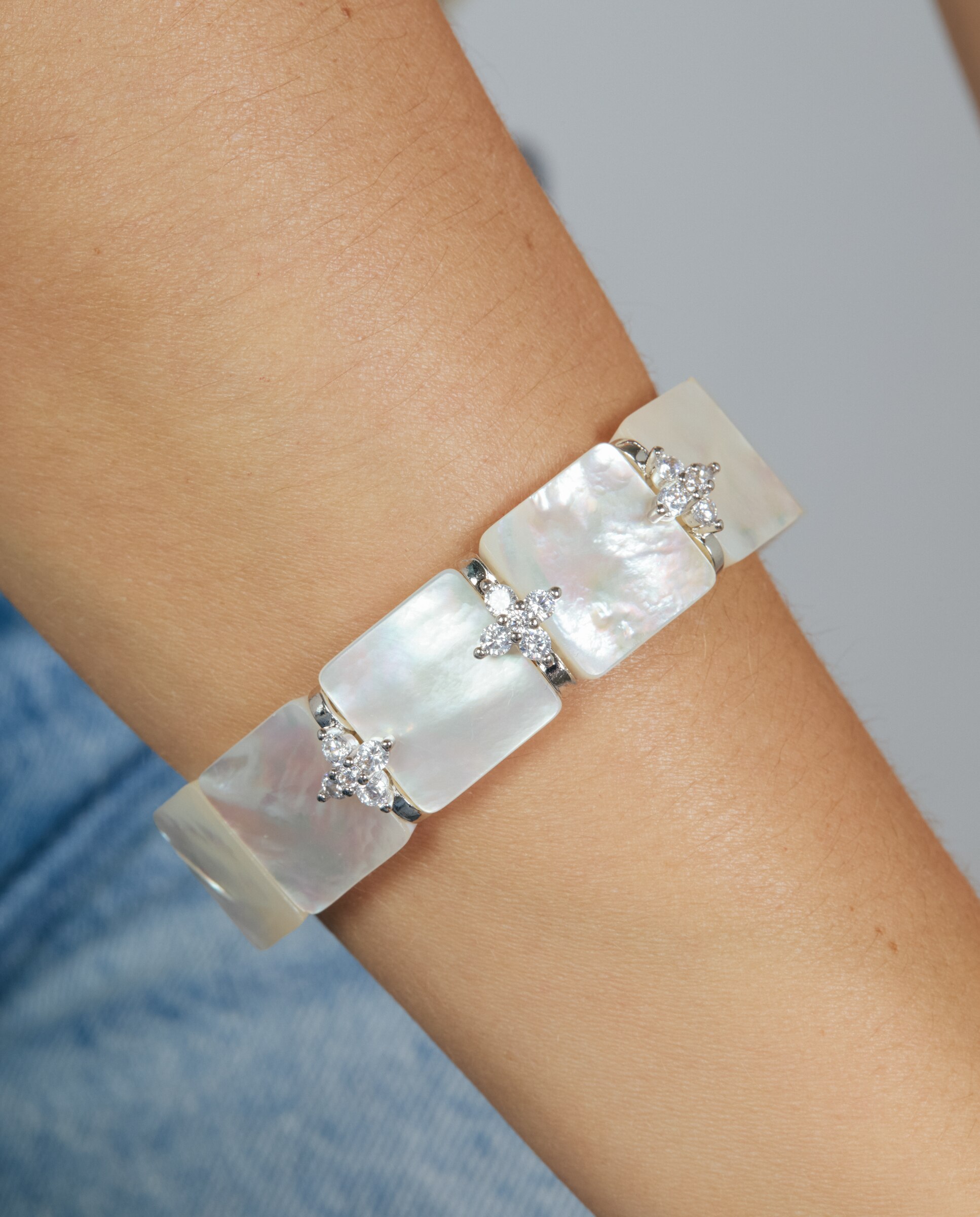 Pulseira Trendy com Madrepérola Acabada em Ródio Branco-4