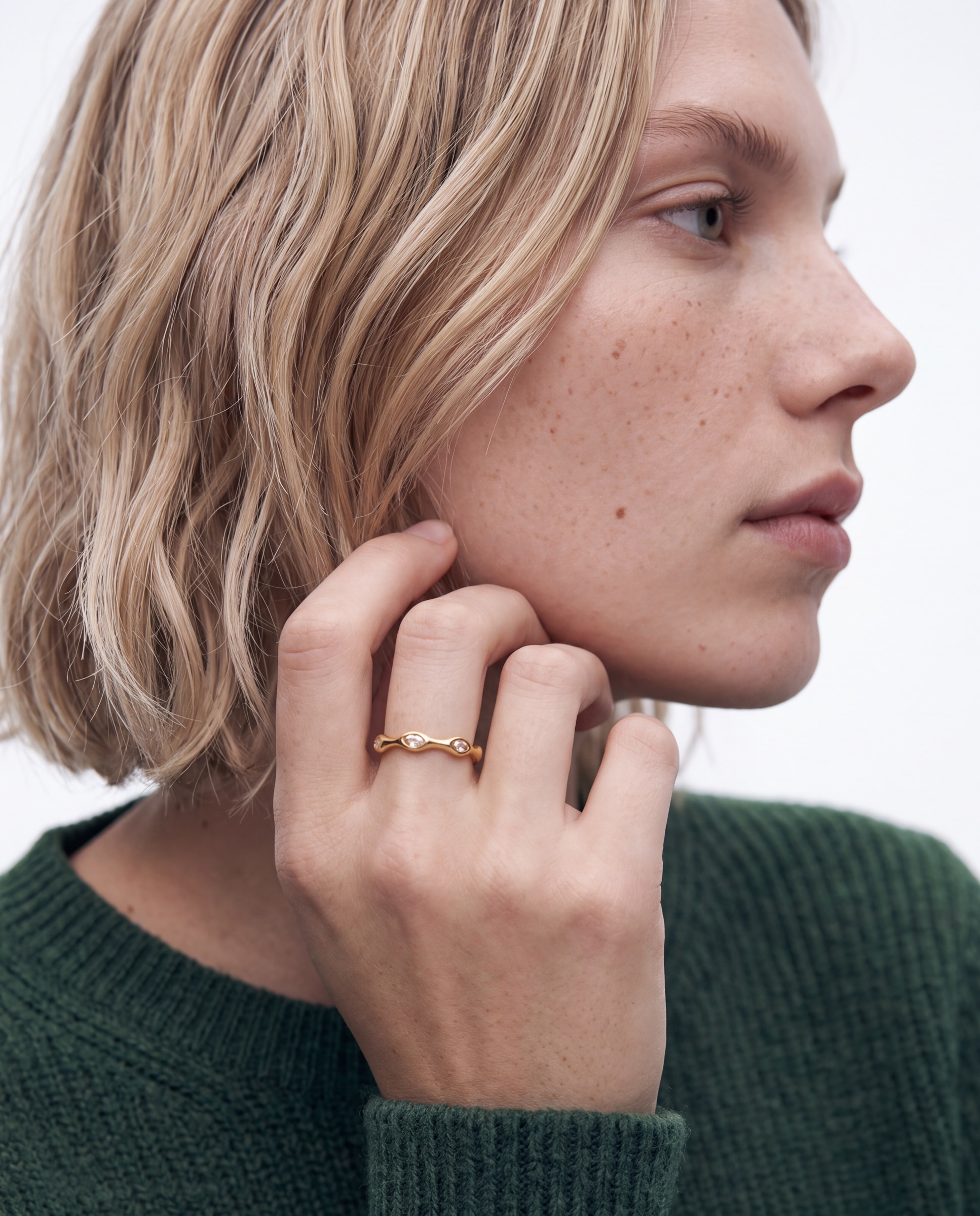 Anel Africa com Zirconita Brilhante Acabado em Ouro Amarelo de 18k Dourado-5