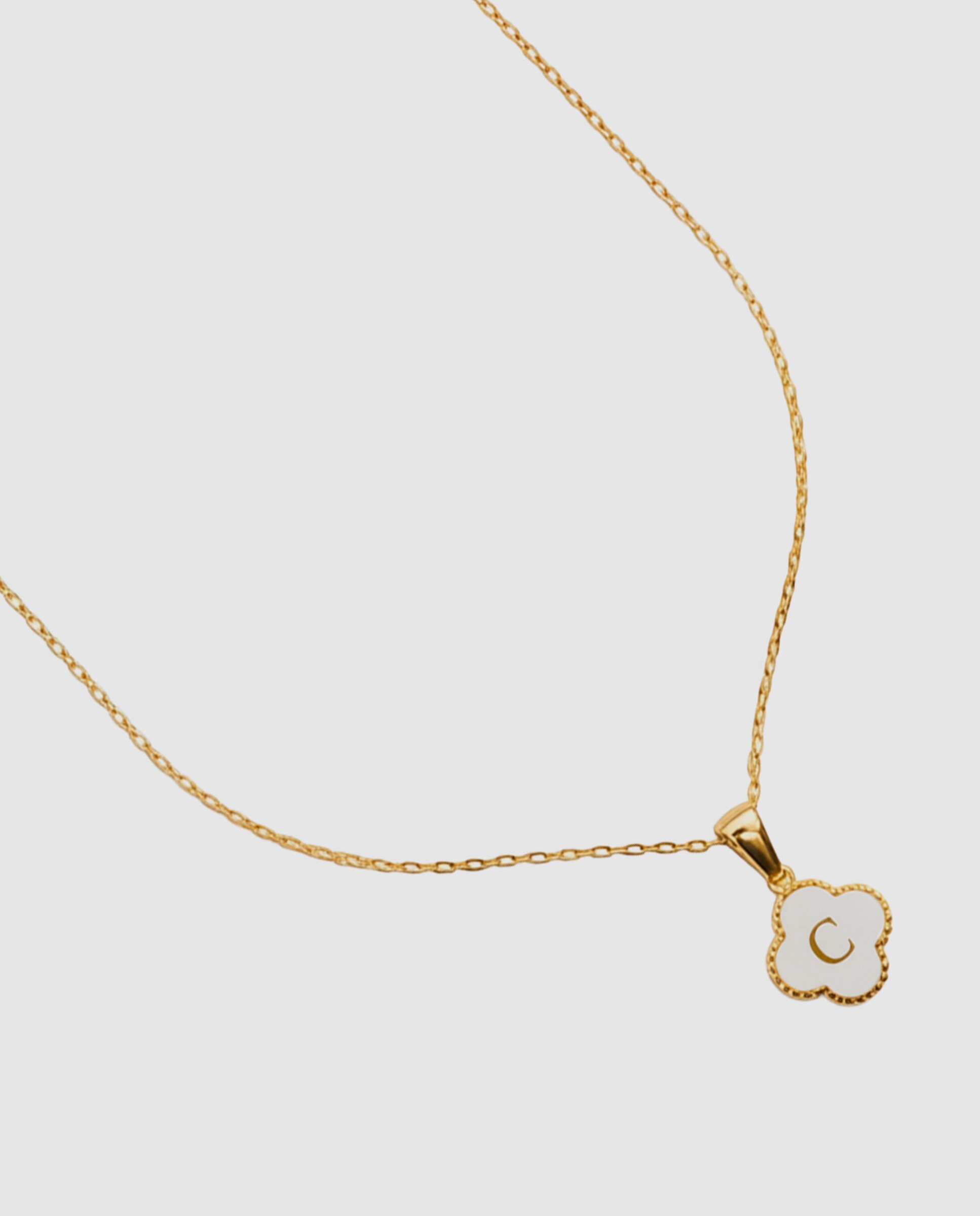 Colar Letras de Aço com Madrepérola Acabado em Ouro de 18k Branco-6