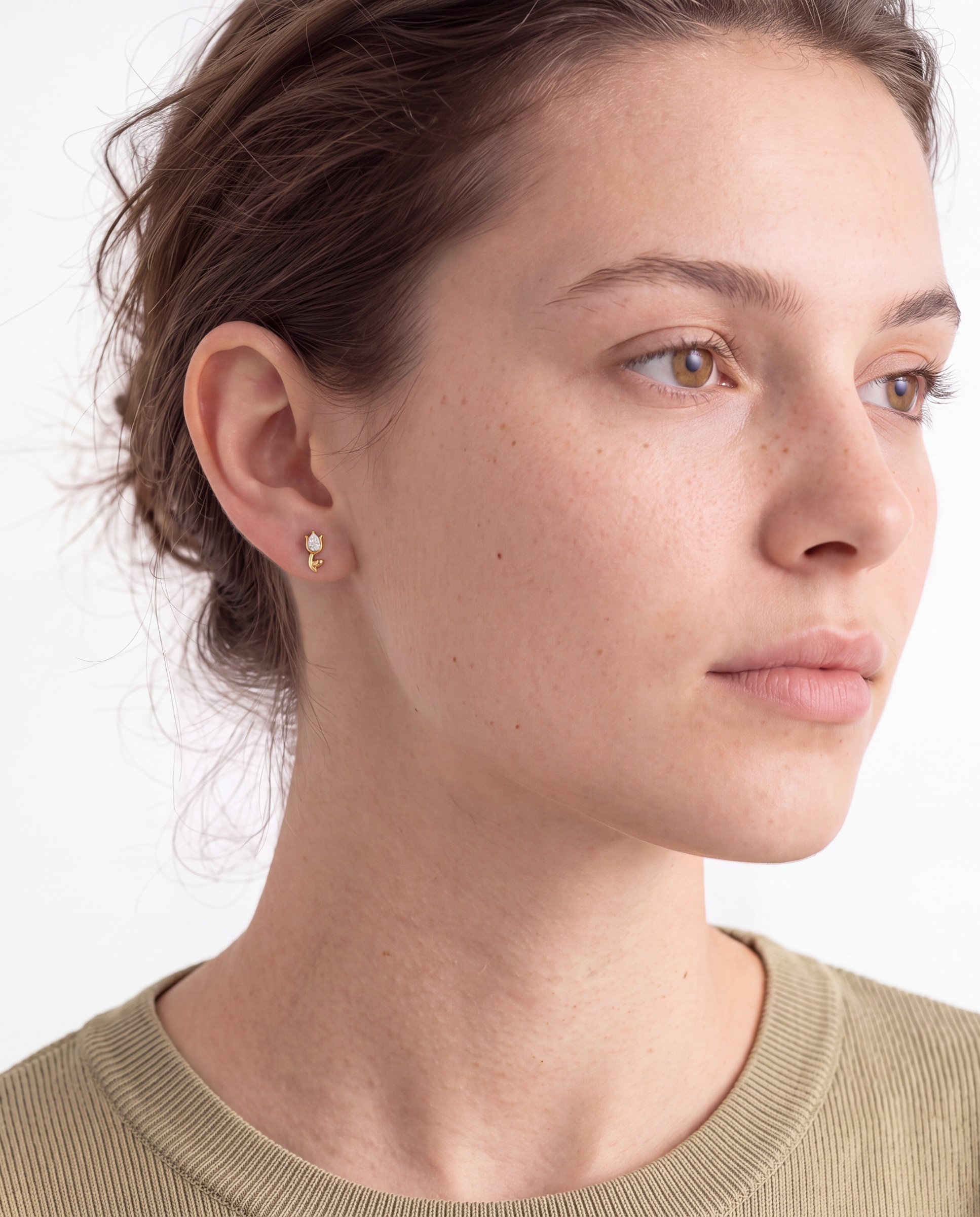 Piercing de Titânio com Zirconita Brilhante e Acabamento em Ouro Amarelo de 18k Branco-2