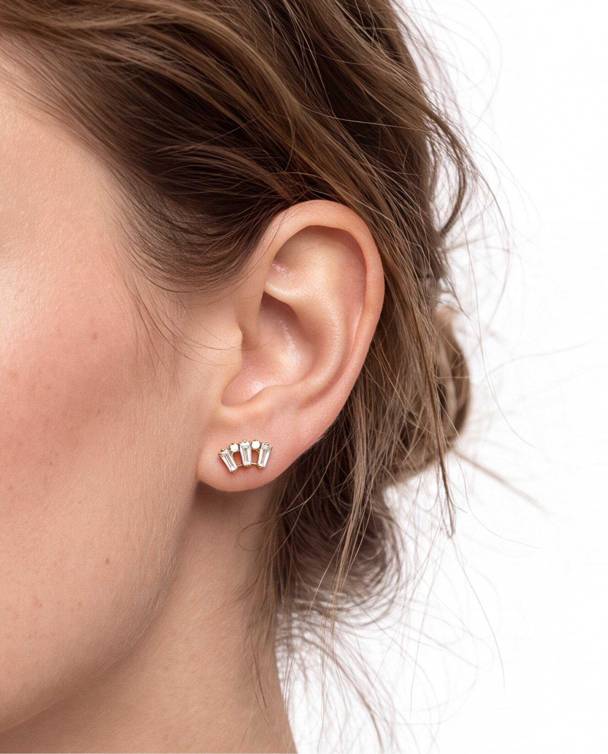 Piercing de Titânio com Zirconita Brilhante e Acabamento em Ouro Amarelo de 18k Branco-4
