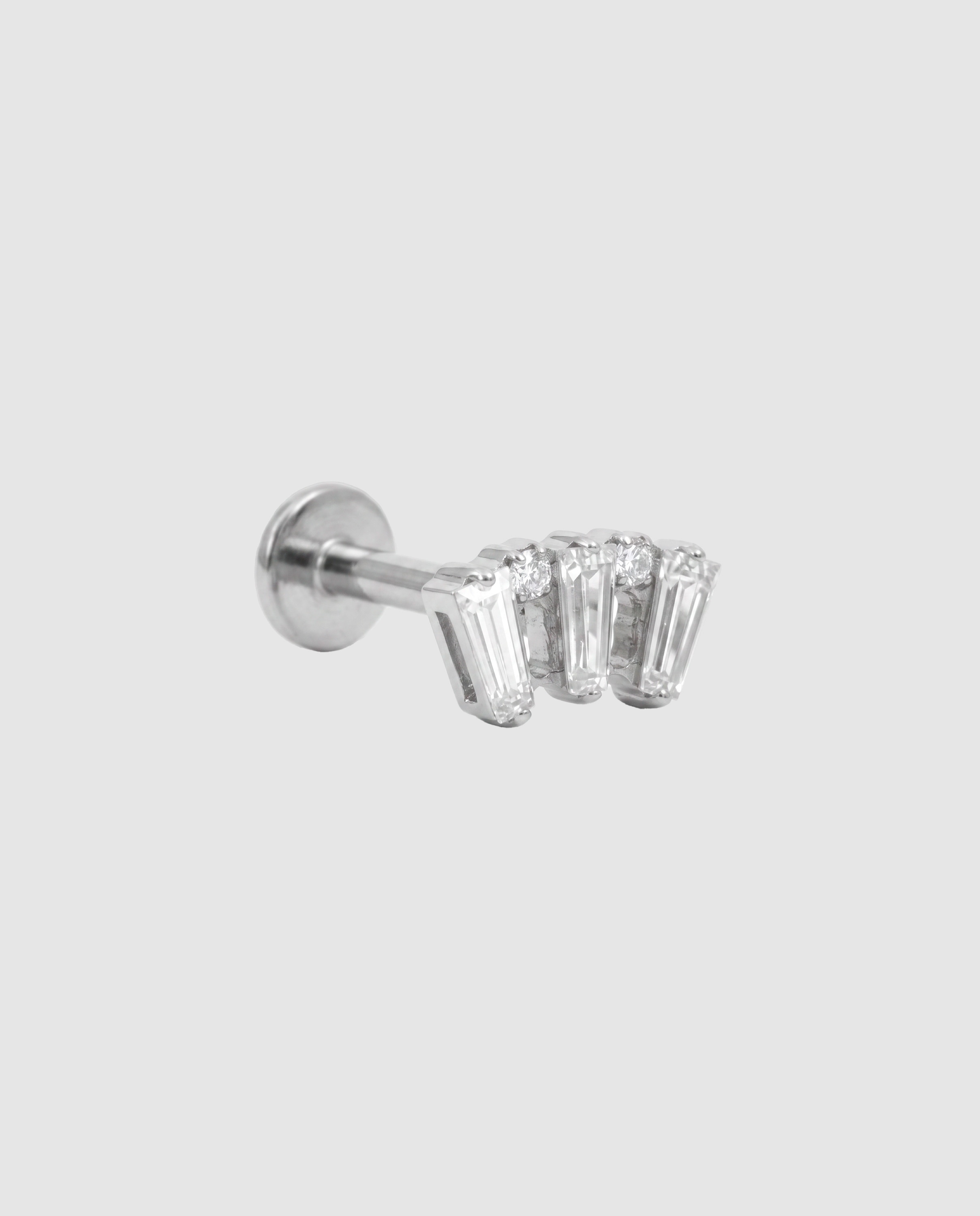 Imagem 0 de Piercing de Titânio com Zirconita e Acabamento em Ródio