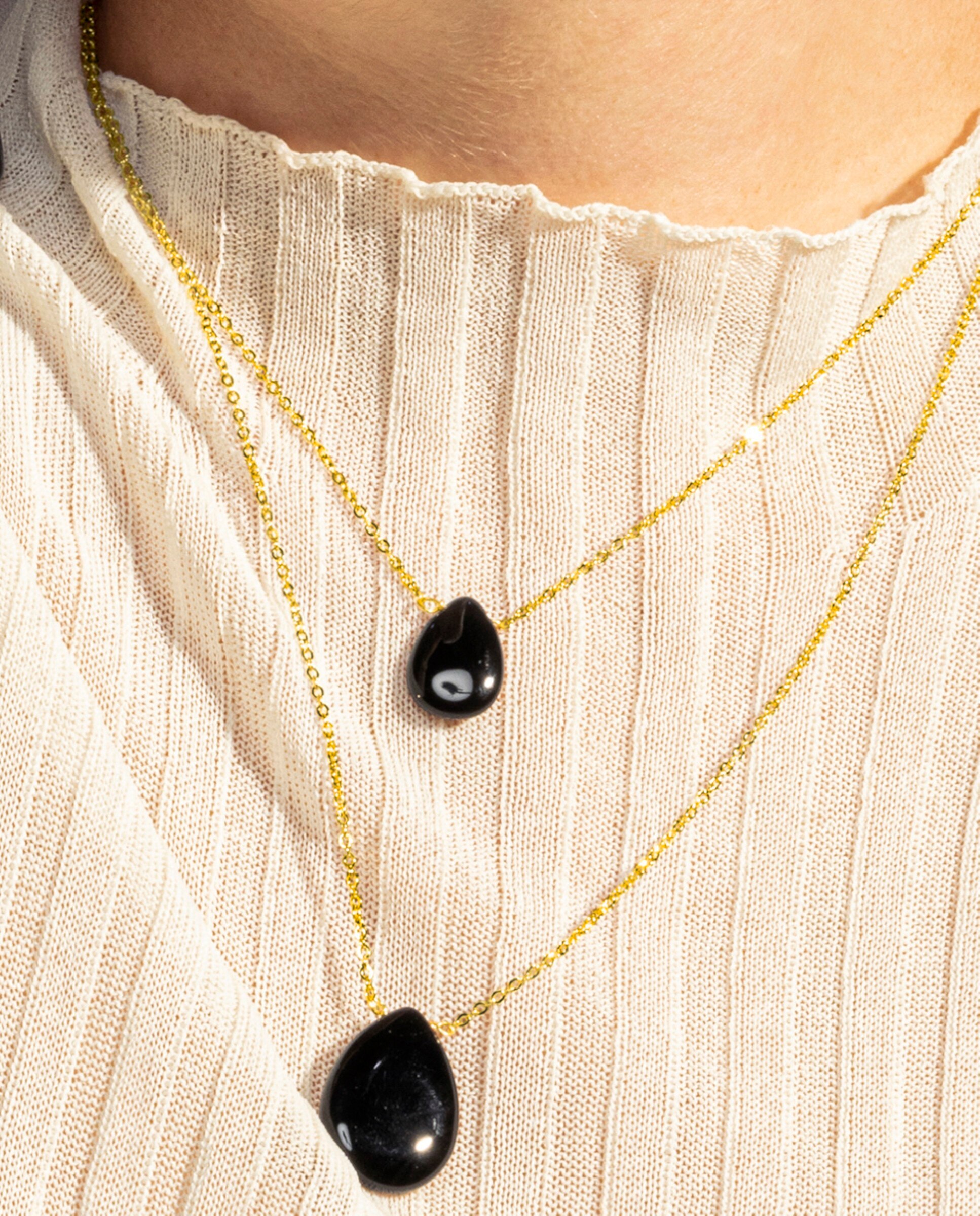 Colar África Moda Acabado em Ouro Amarelo de 18 Quilates com Onix Preto-3