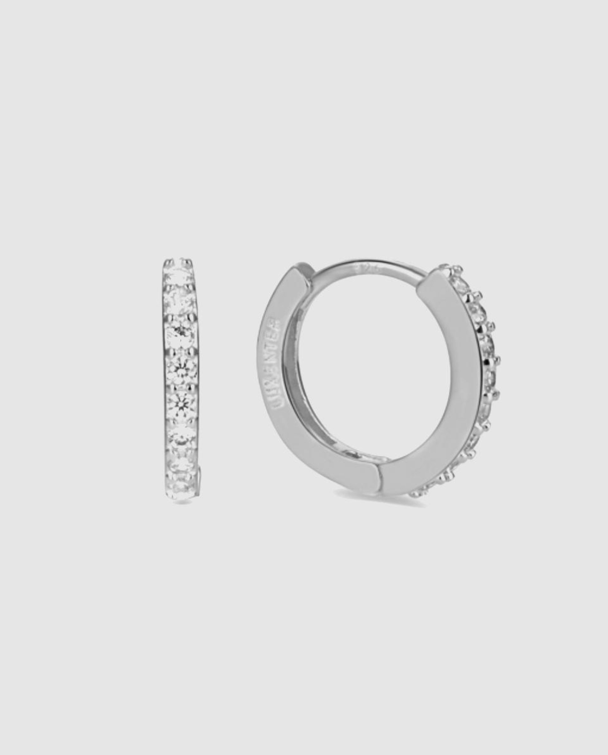 Brincos de Argola Essential de Prata de Lei 925 com Acabamento em Ródio e Zirconita Brilhante Branco-1