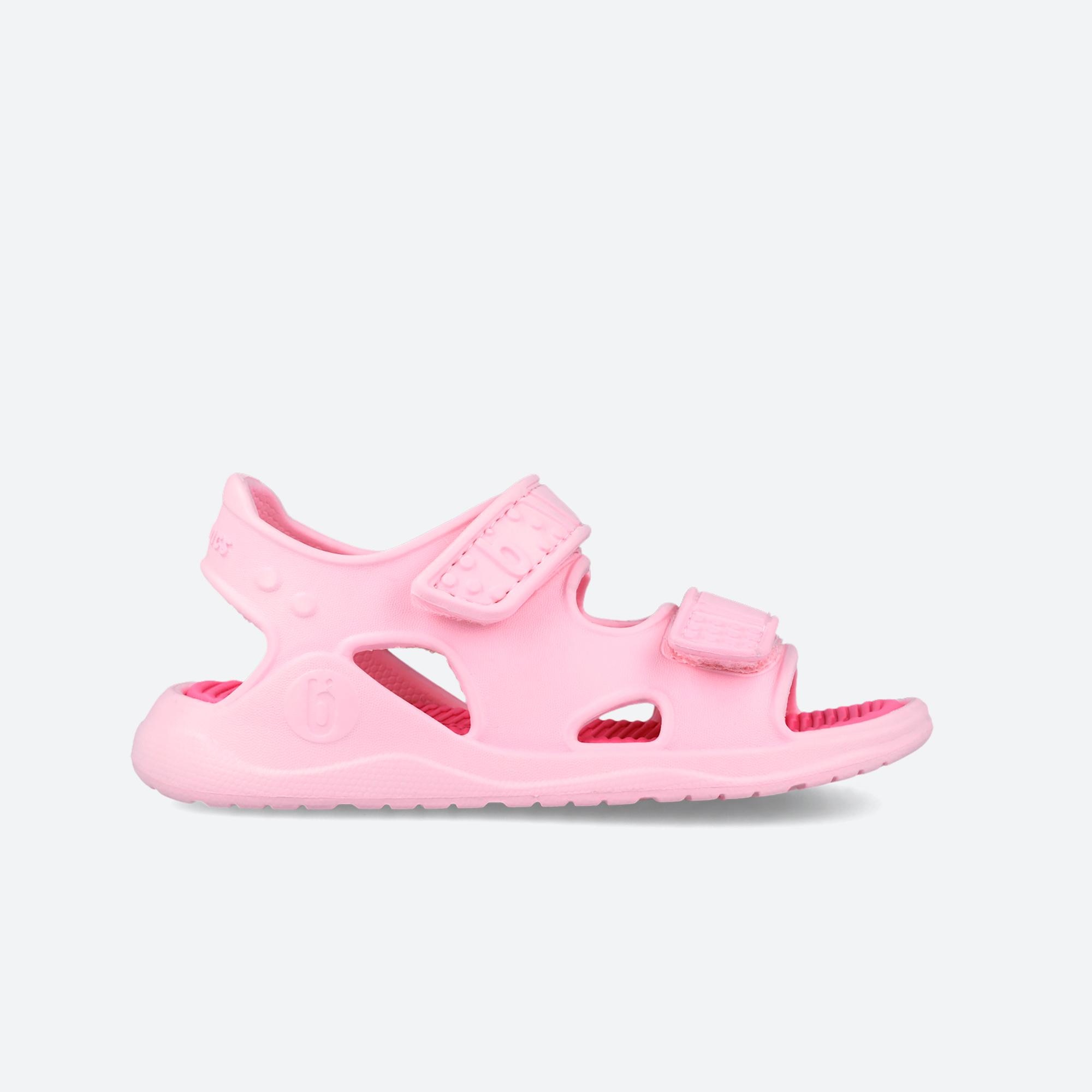 Imagem 0 de Sandálias Abertas Infantil com Velcro