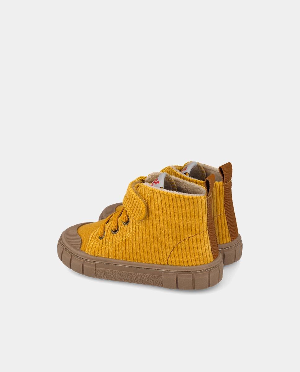 Botins Barefoot Infantil em Bombazina com Biqueira Reforçada Mostarda-3