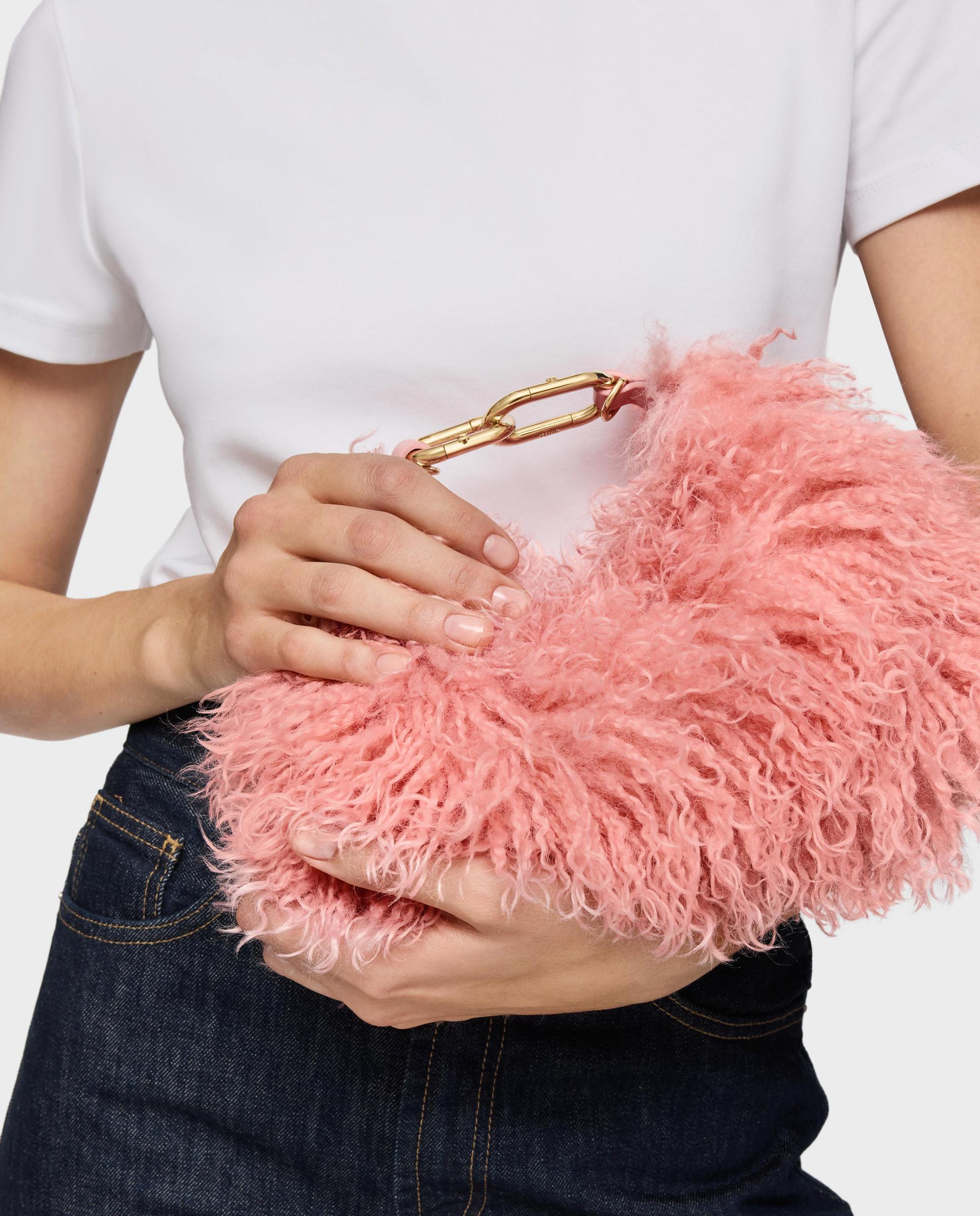 Mala a Tiracolo Hold Pequena com Pelo Transformável Rosa-pastilha-9