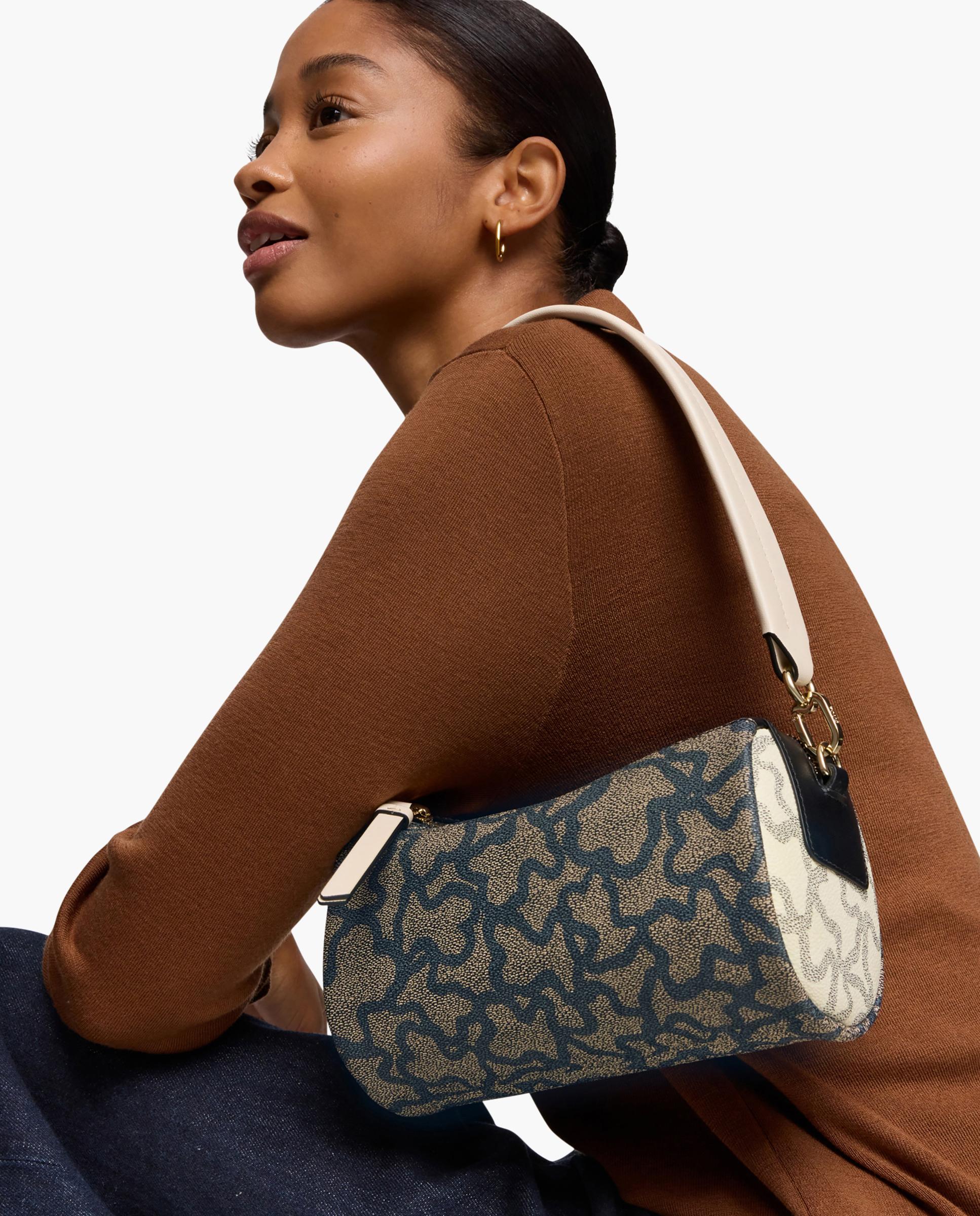 Mala Pequena Kaos Icon Transformável Estampada Preto-4