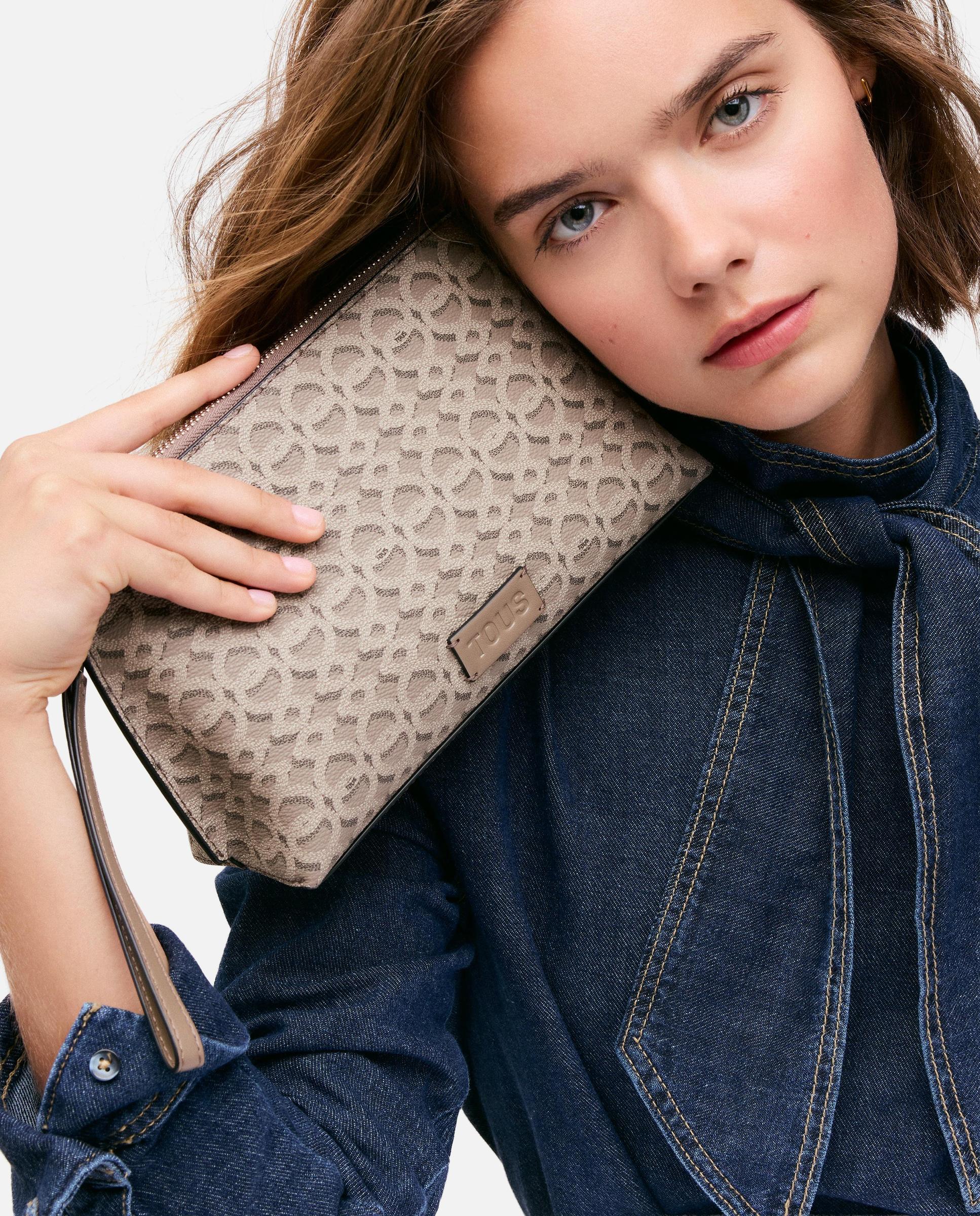 Mala de Mão Tipo Clutch Tous Infinity Taupe-4