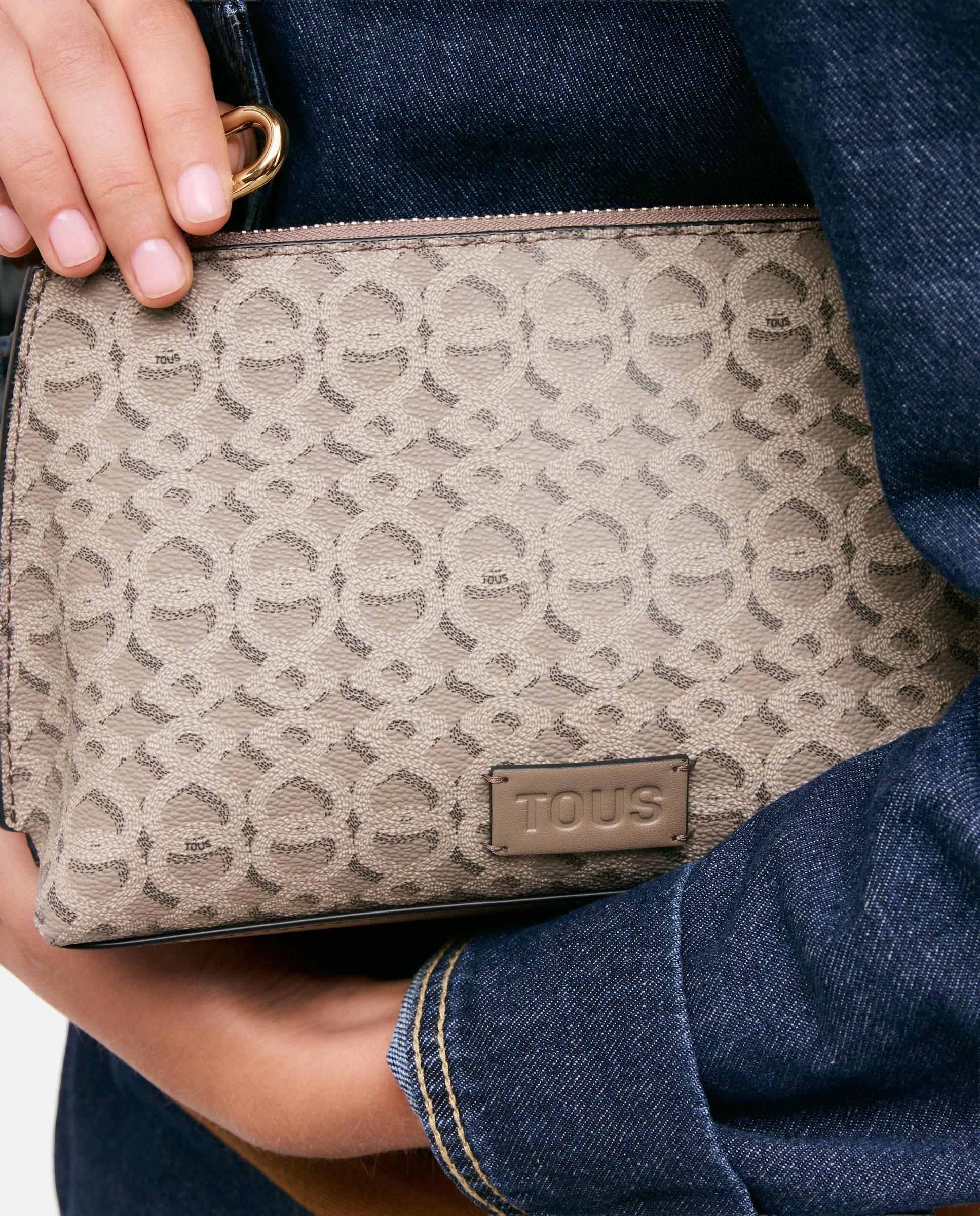 Mala de Mão Tipo Clutch Tous Infinity Taupe-5