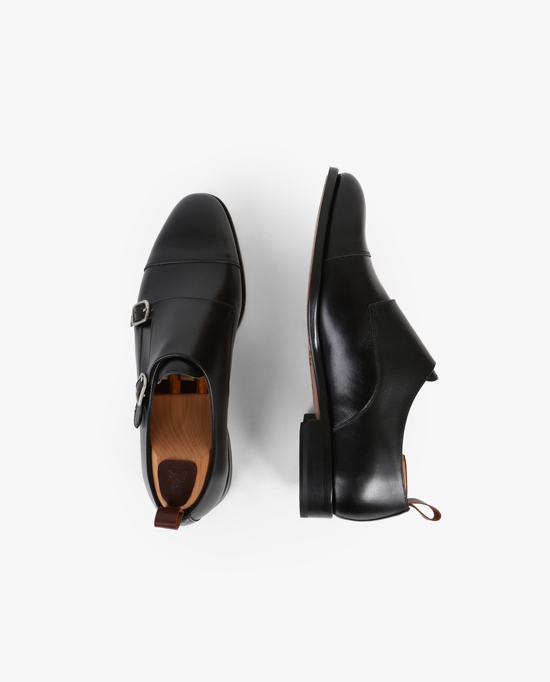 Bluchers de Pele com Fivela Dupla Metálica Preto-6