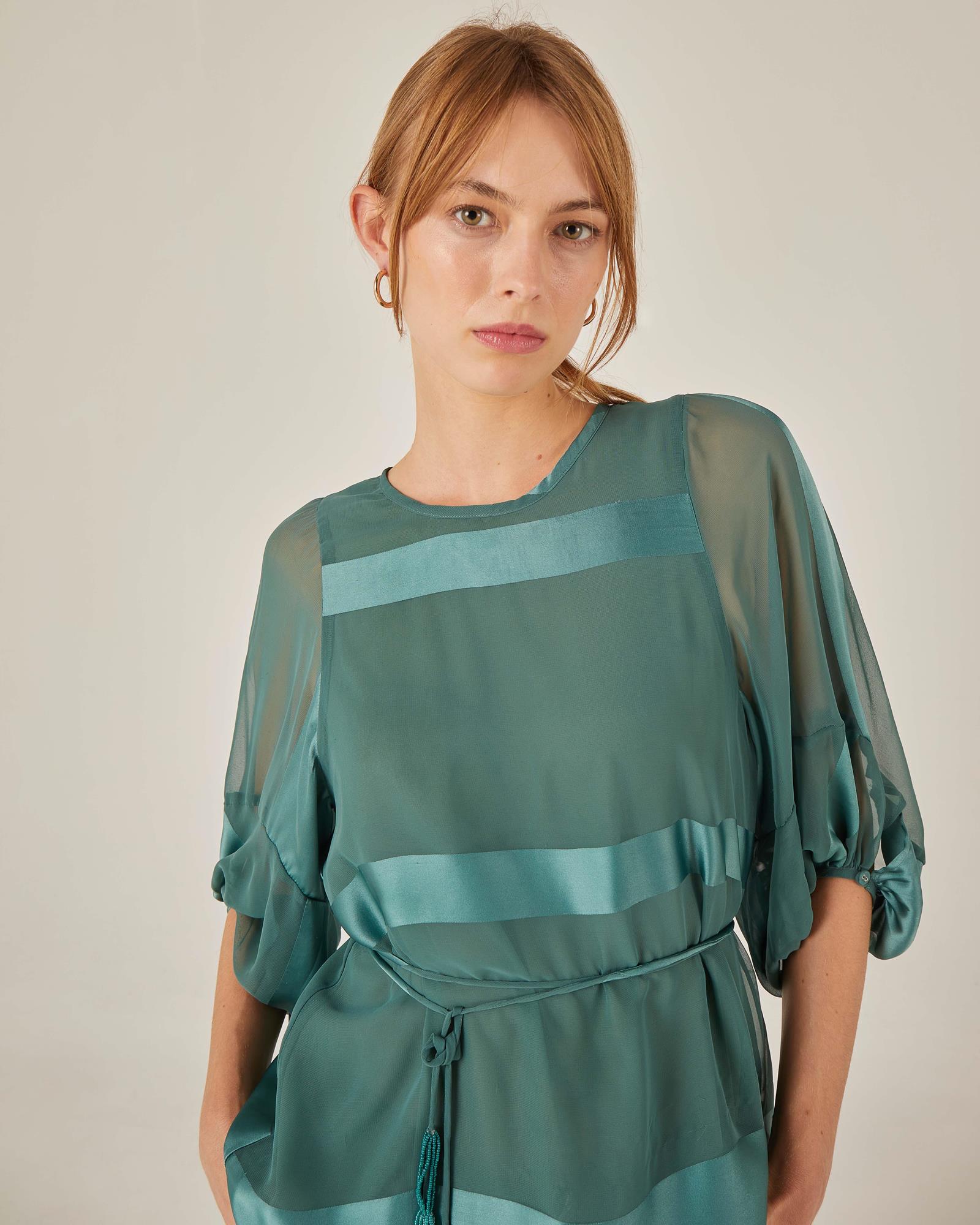 Blusa de manga bufante com cinto para mulher Verde-claro-1