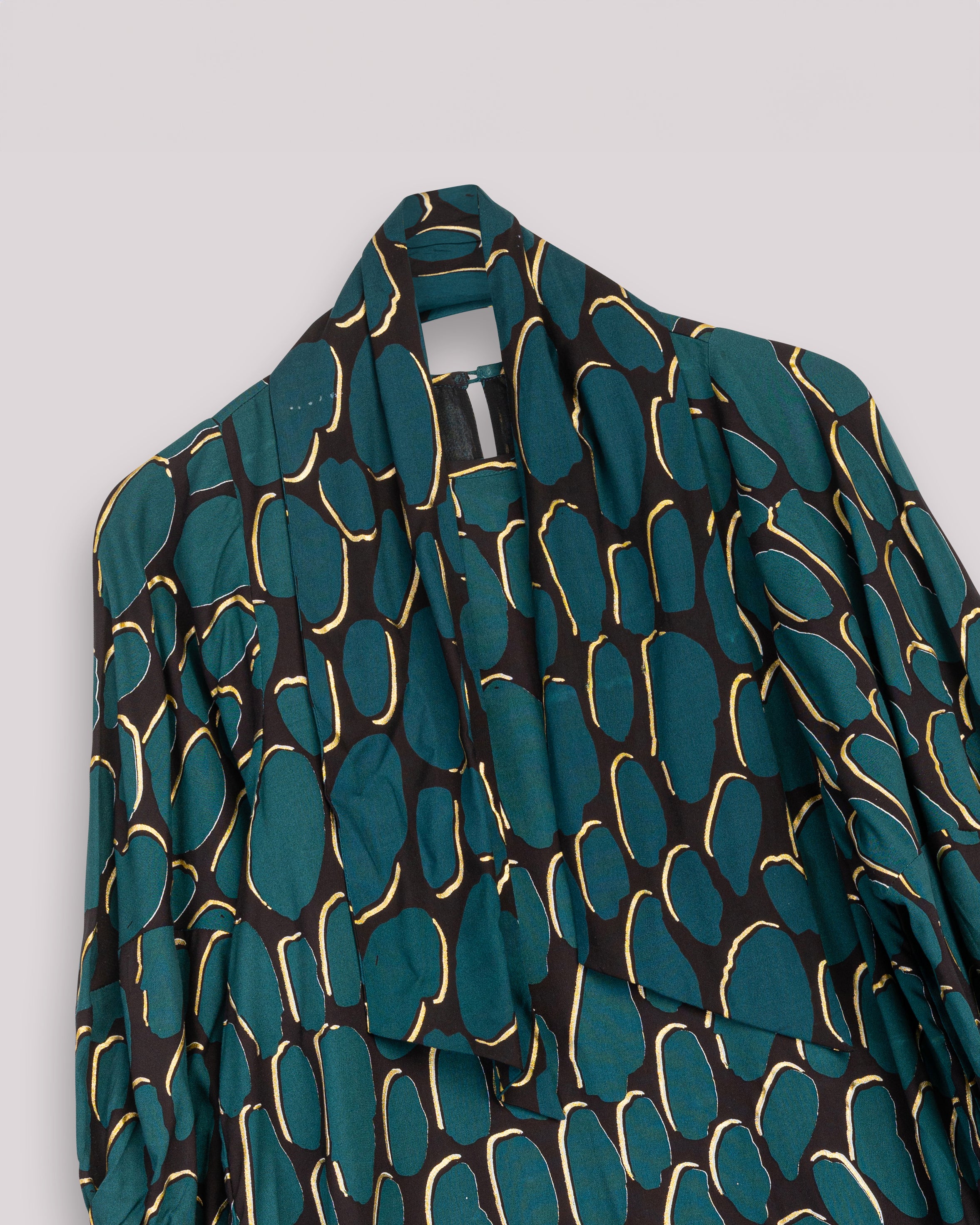 Vestido Curto com Estampado Abstrato com Detalhes de Foil Dourado Victoria Azul-índigo-5