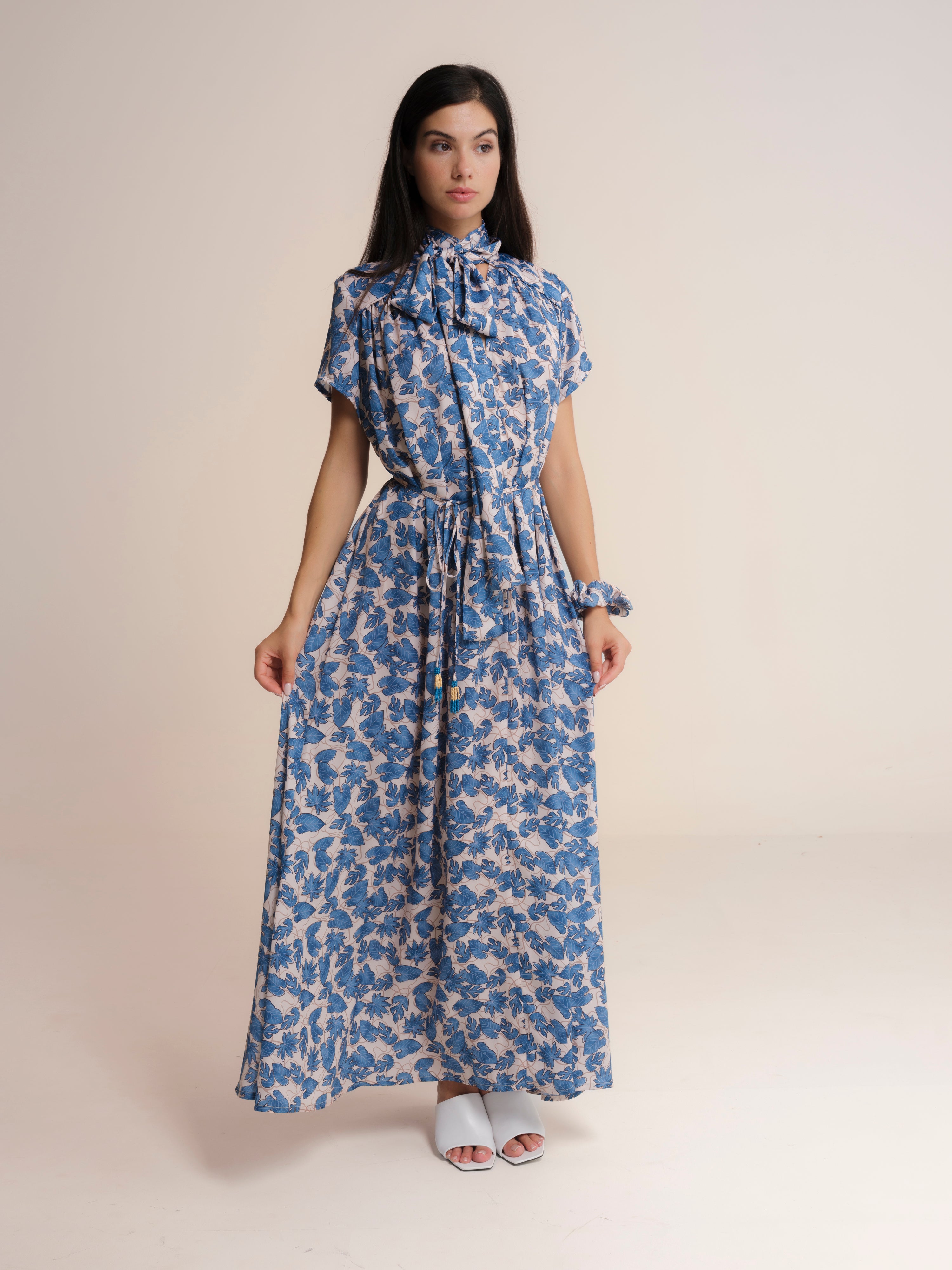 Vestido Comprido de Gola Redonda com Laço de Manga Curta Azul-4