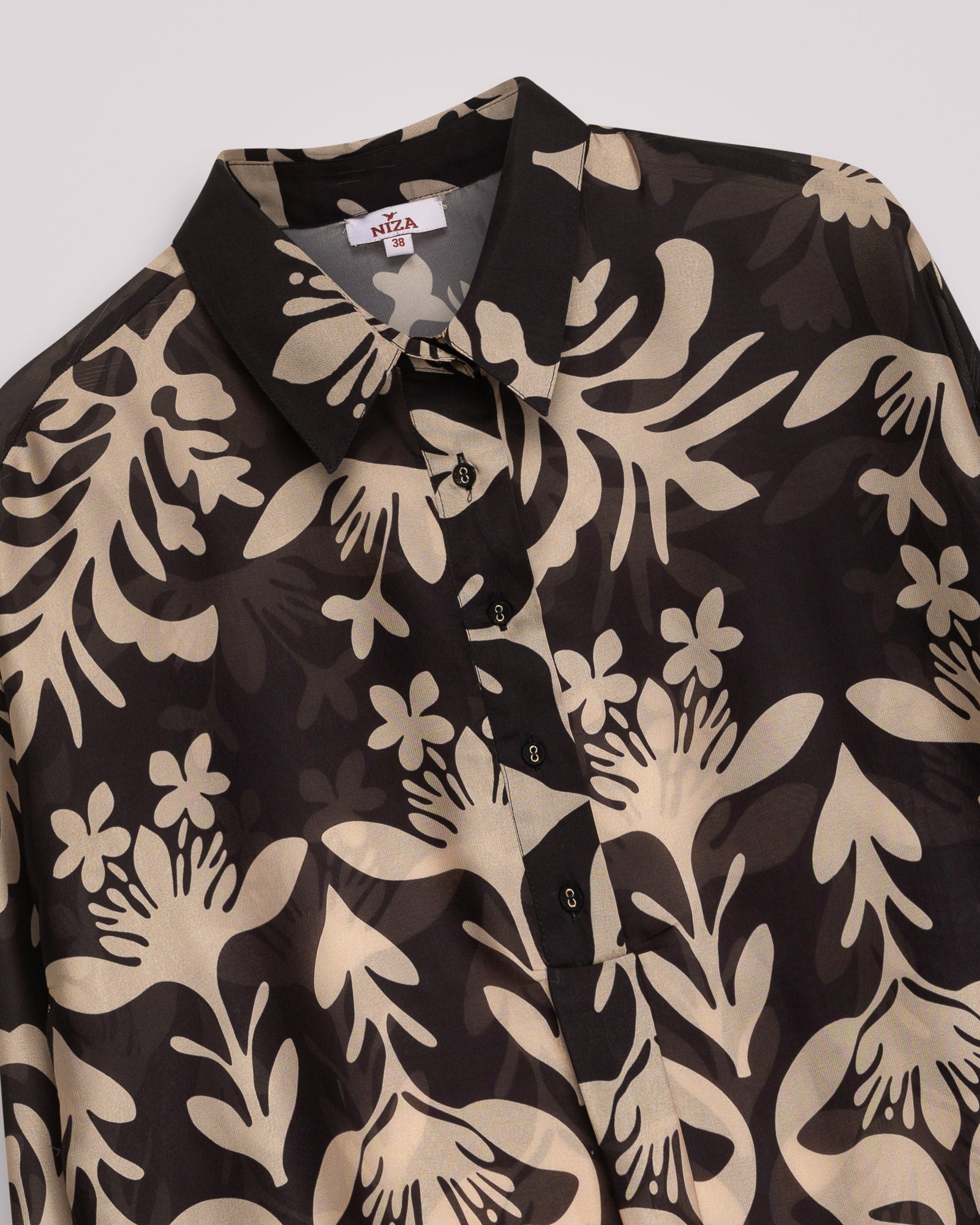 Camisa Fluída com Estampado Floral Preto / Branco-6