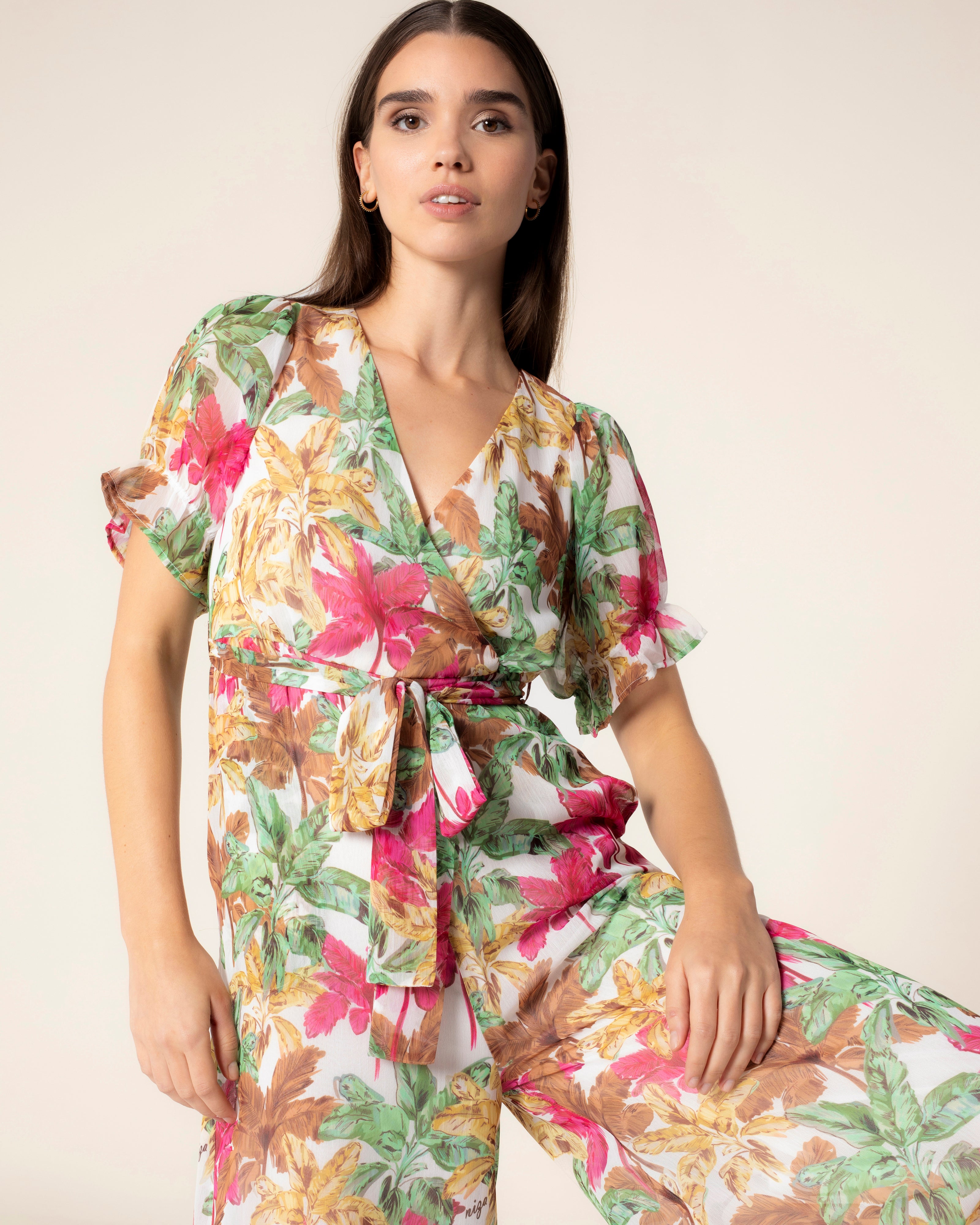 Macacão Comprido com Estampado Floral Multicolor Multicolor-2