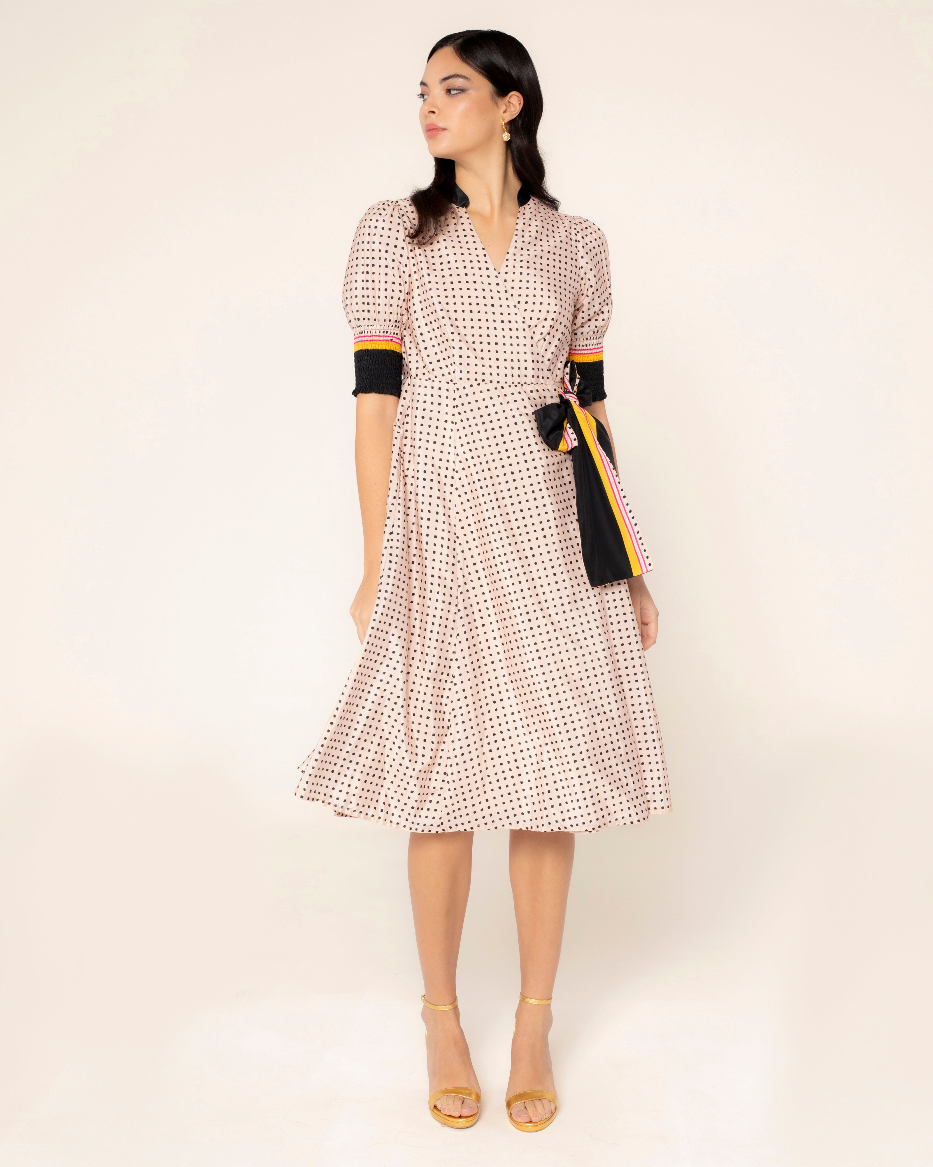 Vestido de Bolinhas com Laçada e Manga Abalonada Rosa-claro-4