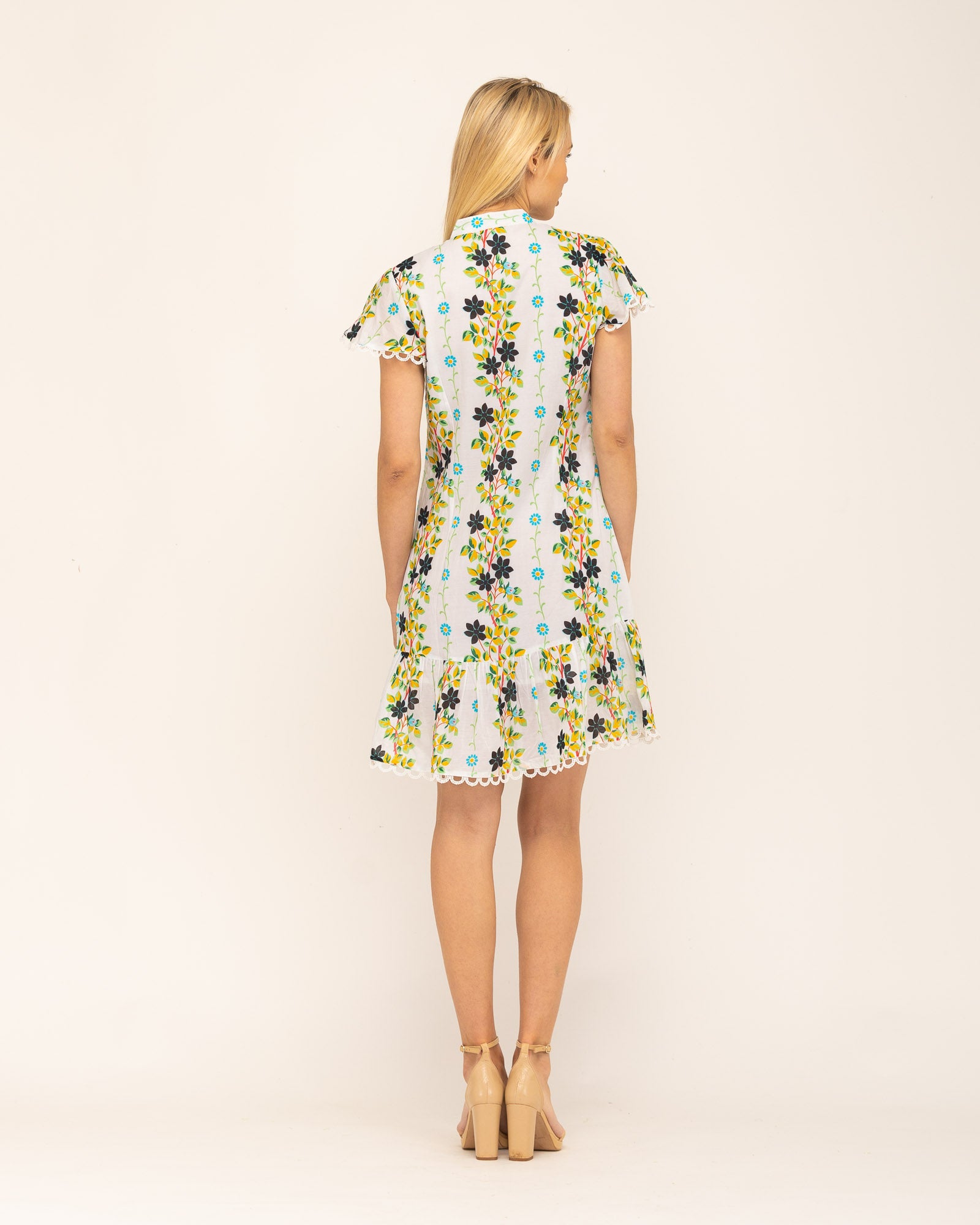 Vestido Curto Estampado com Jaretas Riviera Branco-4