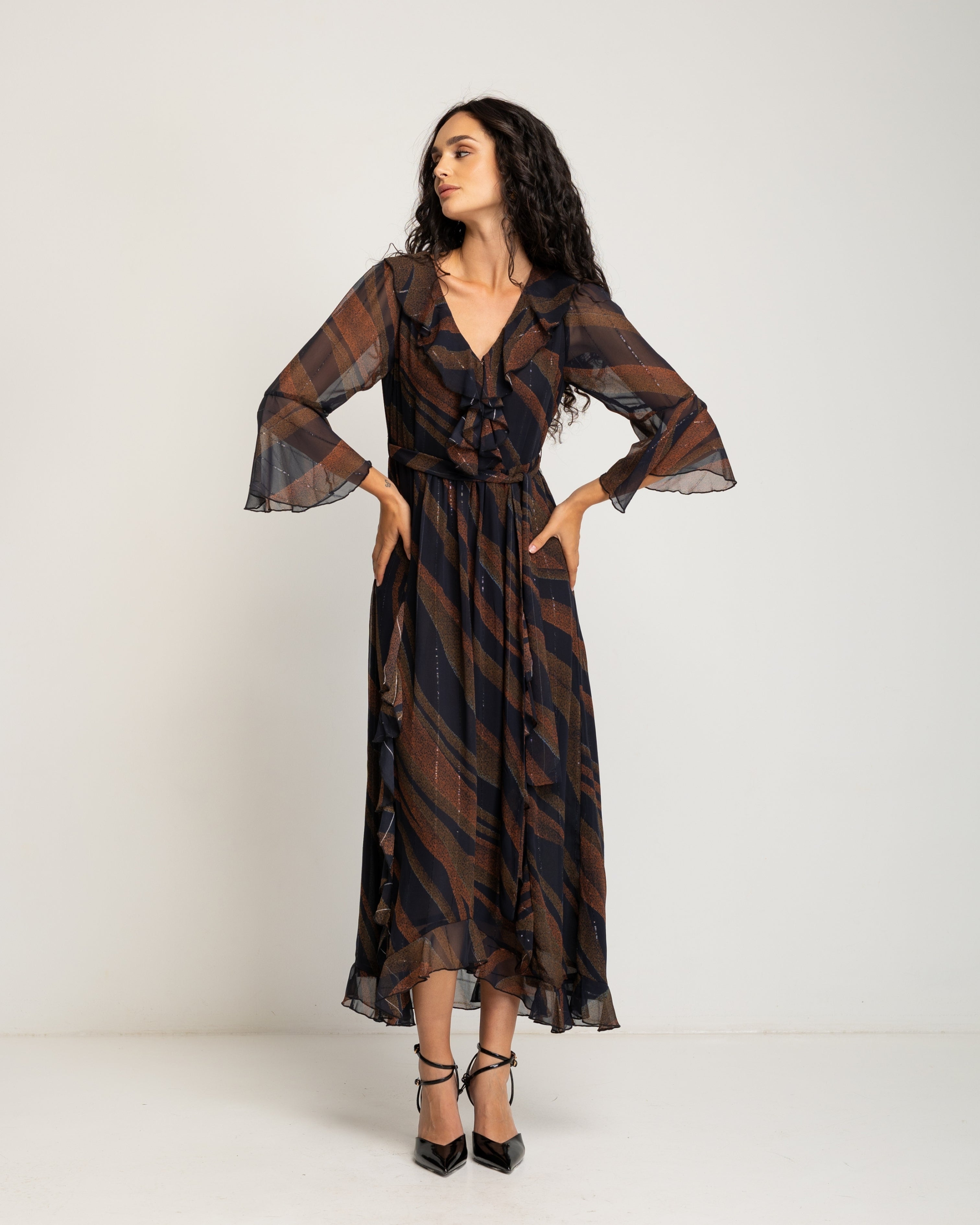 Imagem 0 de Vestido Comprido Castanho de Manga 3/4