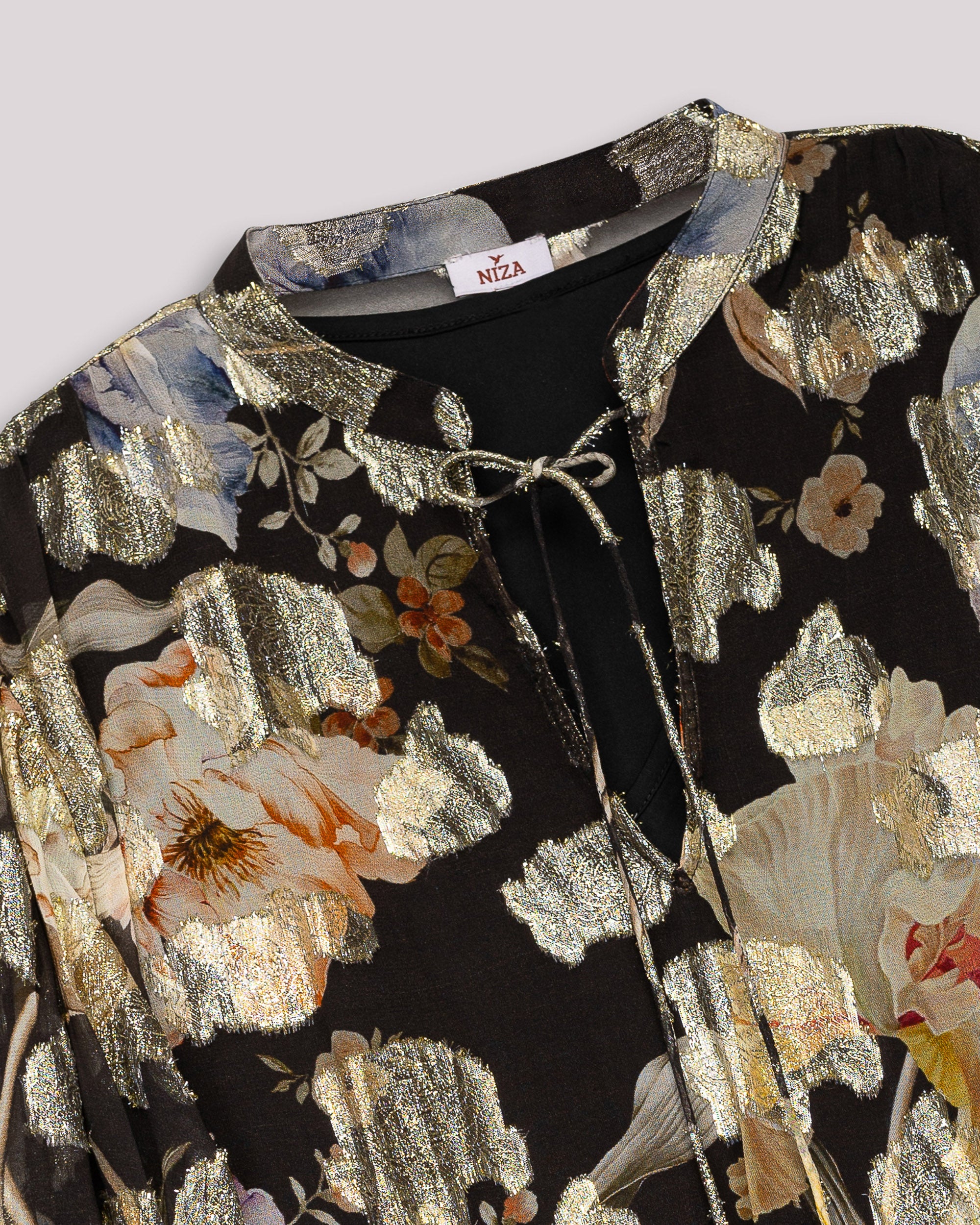 Blusa de Manga Franzida e Estampado de Flores Preto-8