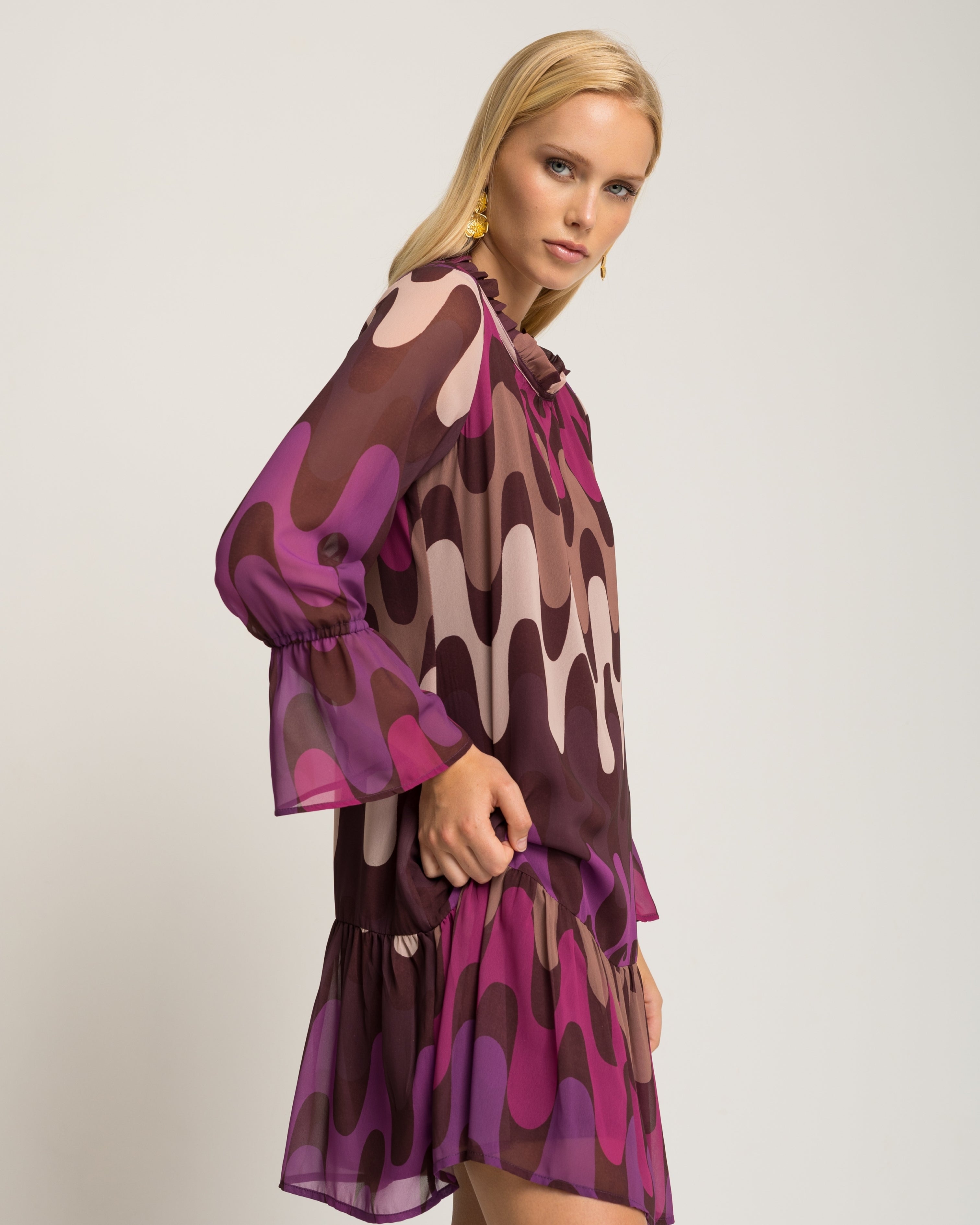 Vestido Curto com Manga 3/4 Ornamental Roxo-7