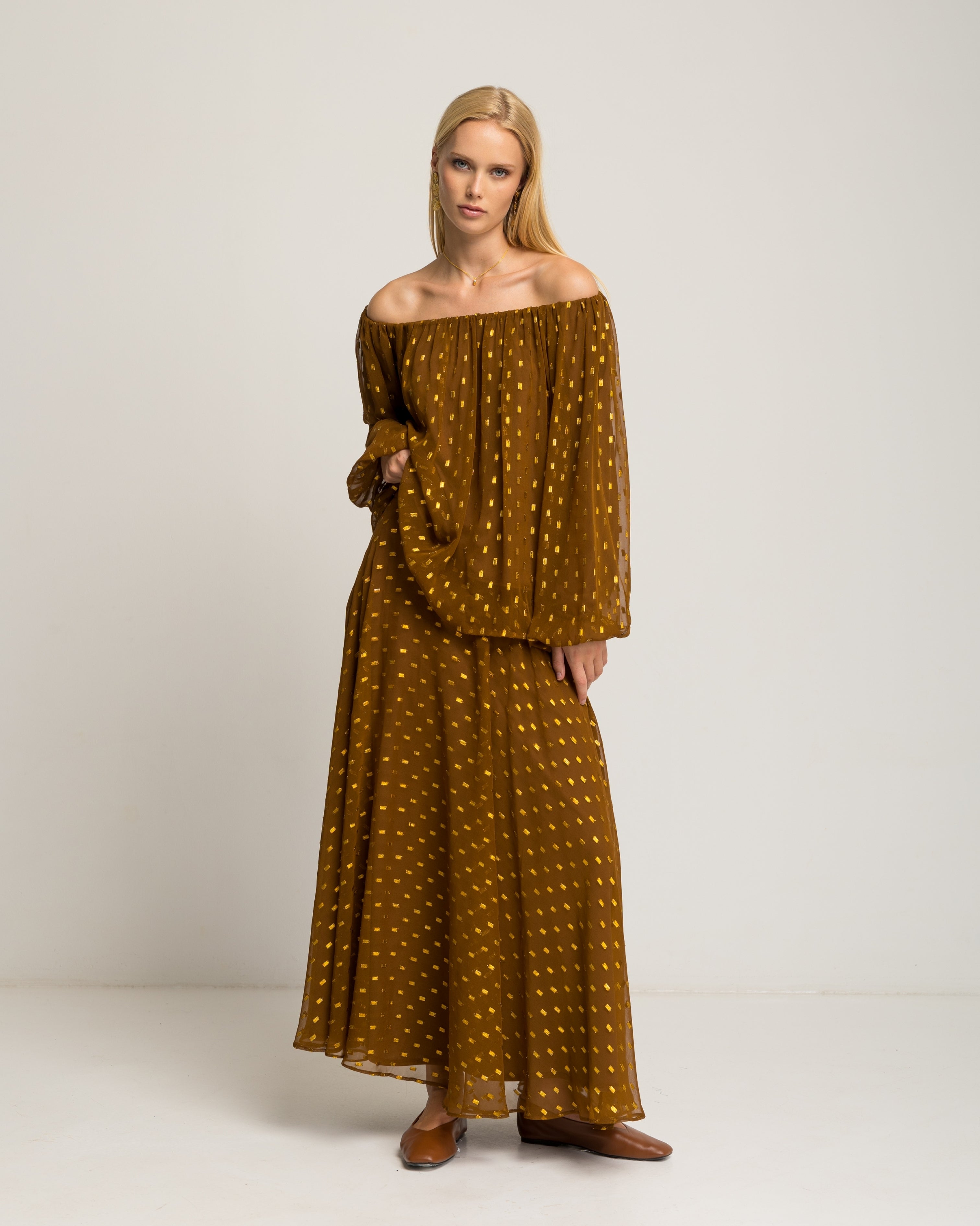 Blusa Comprida com Bolinhas Canela-1