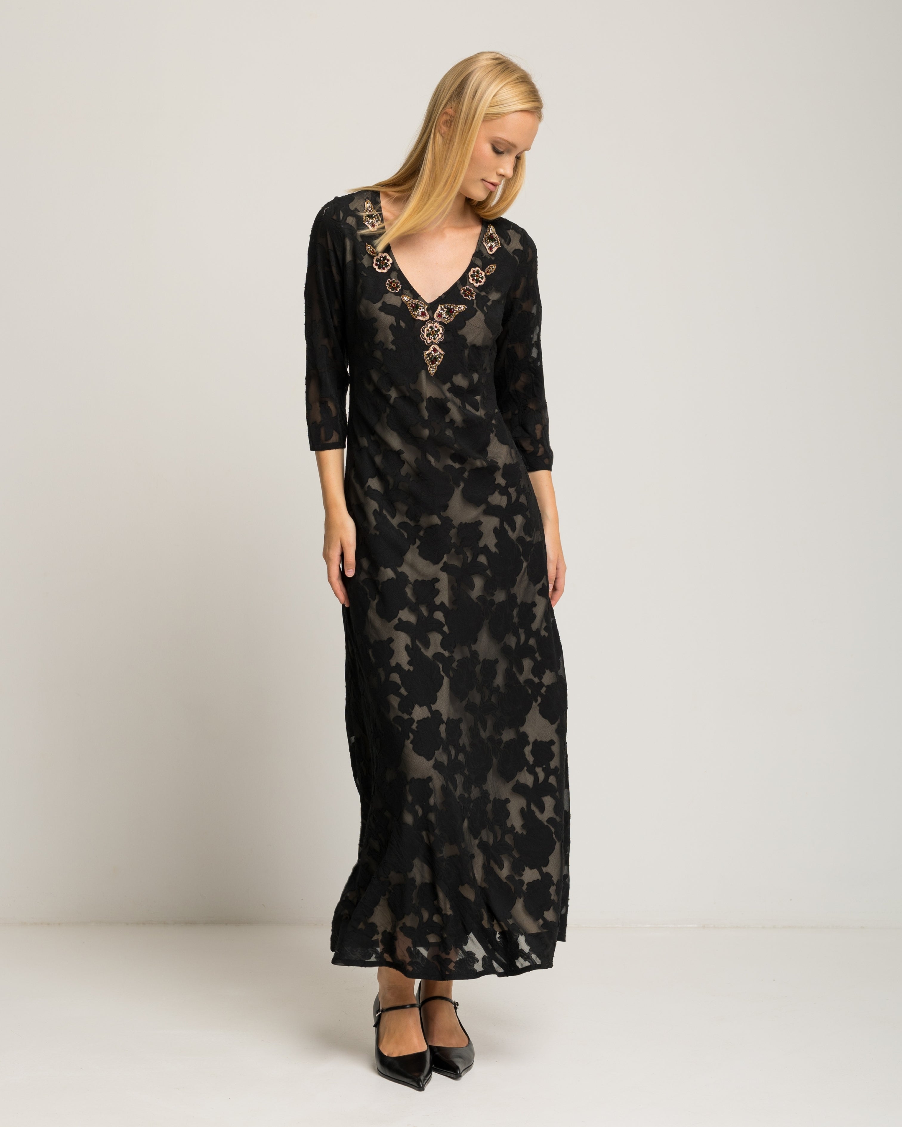 Vestido Comprido Preto de Manga Comprida Preto-2