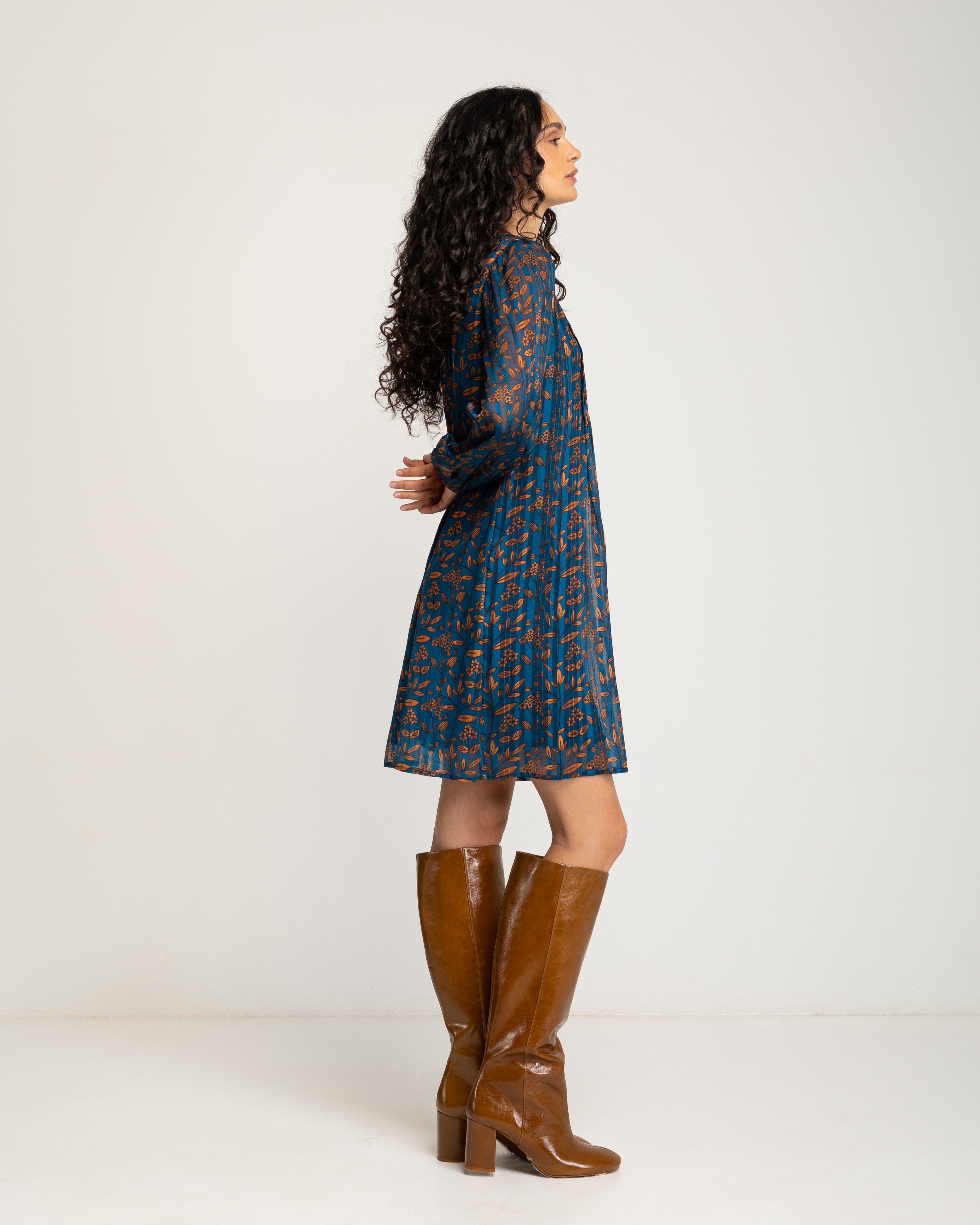Vestido Curto com Gola Naru Azul-3