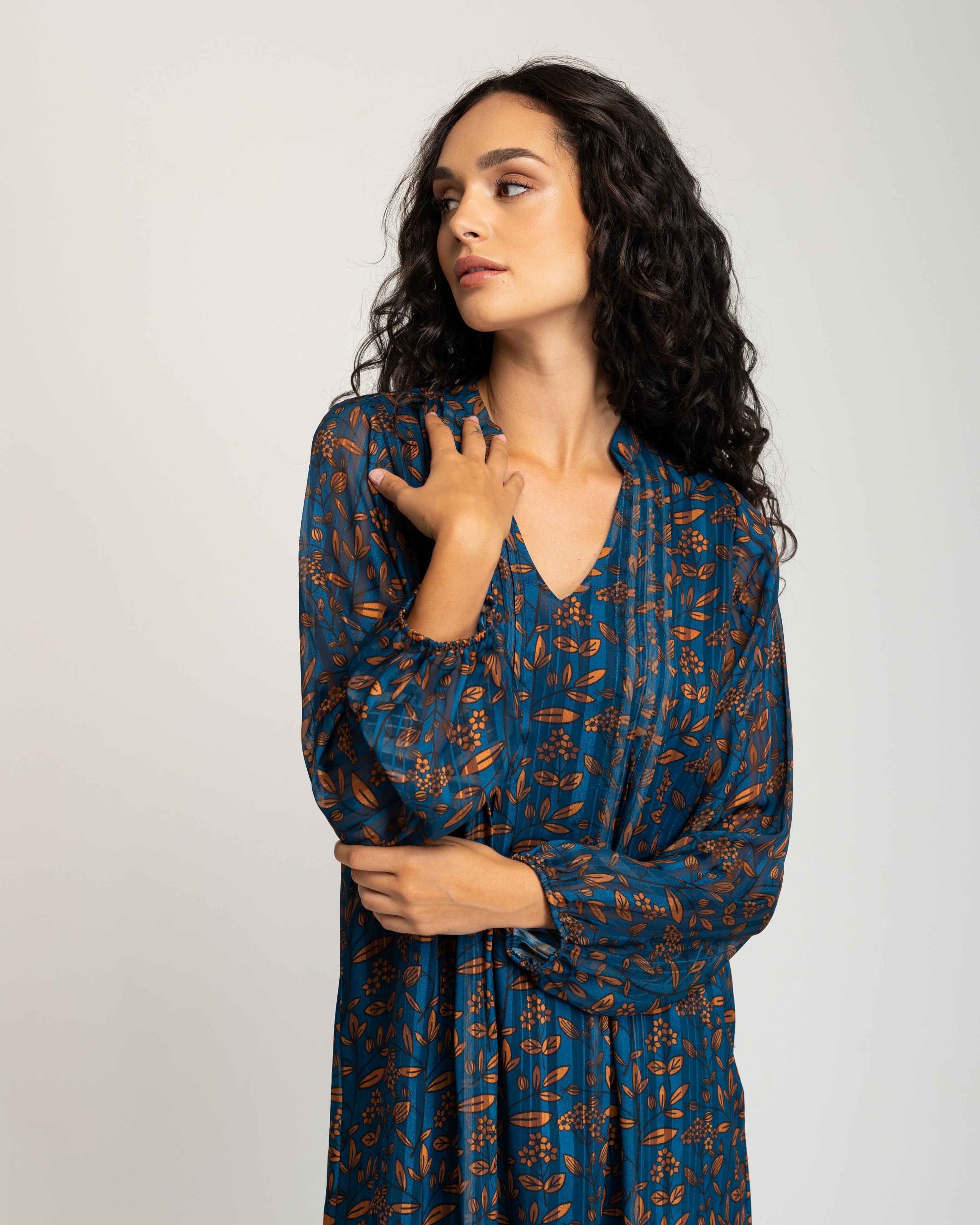 Vestido Curto com Gola Naru Azul-7
